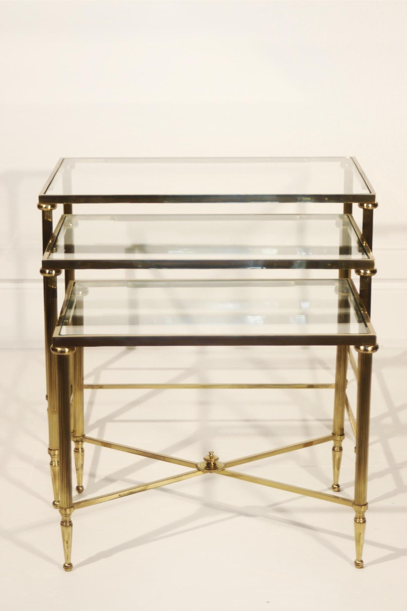 Neo-classical nesting tables in gilded brass & glass by Maison Jansen, France  For Sale 4
