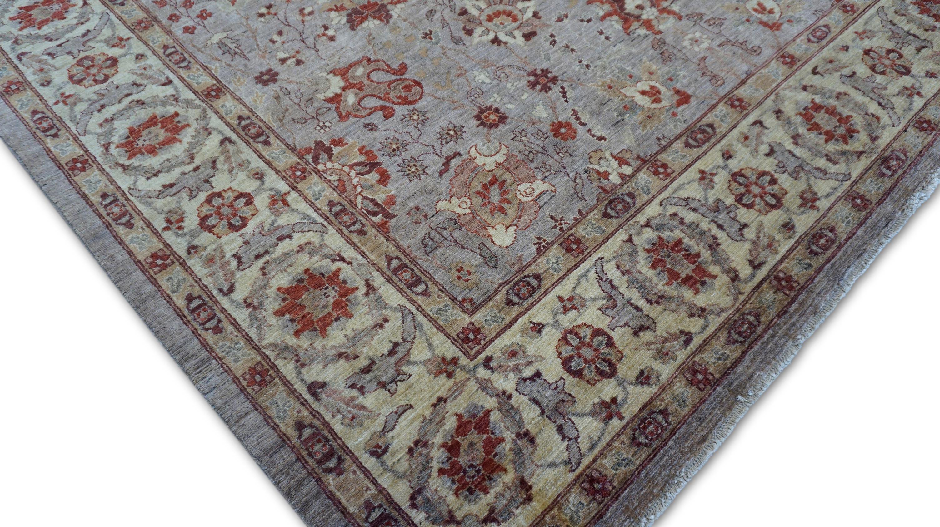 Noué à la main Tapis en laine néoclassique violet, rouille et ivoire 7'11''x10' en vente