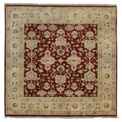 Tapis néoclassique rouge avec bordure beige 6'8''x6'9''