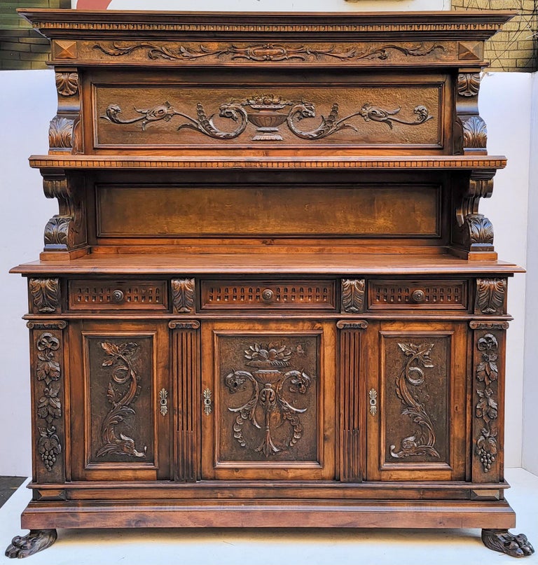 Neoclassical Revival Neo-Classical Revival Carved Walnut Italian Cabinet / Cupboard, c. 1880 For Sale