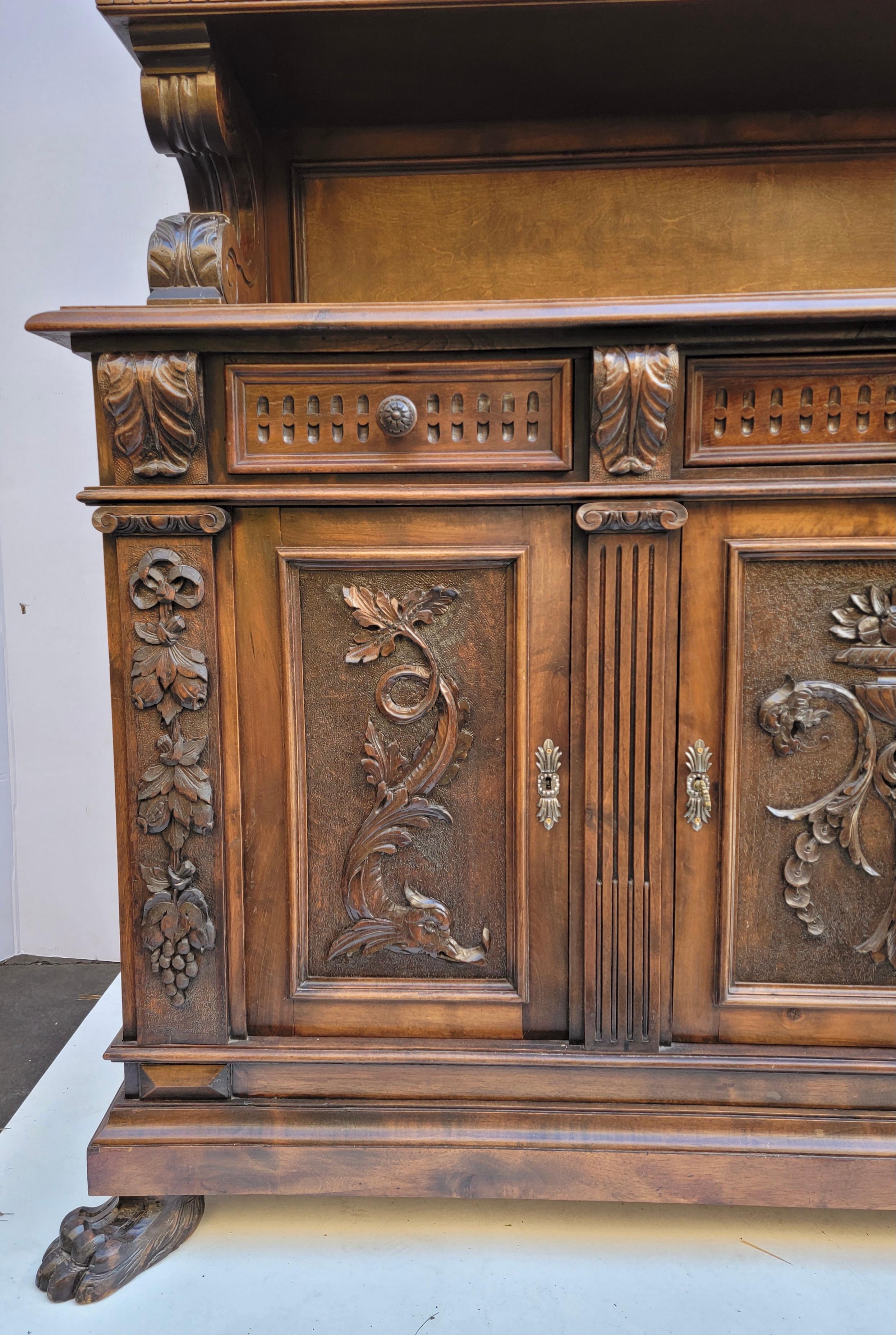 Neo-Classical Revival Carved Walnut Italian Cabinet / Cupboard, c. 1880 4