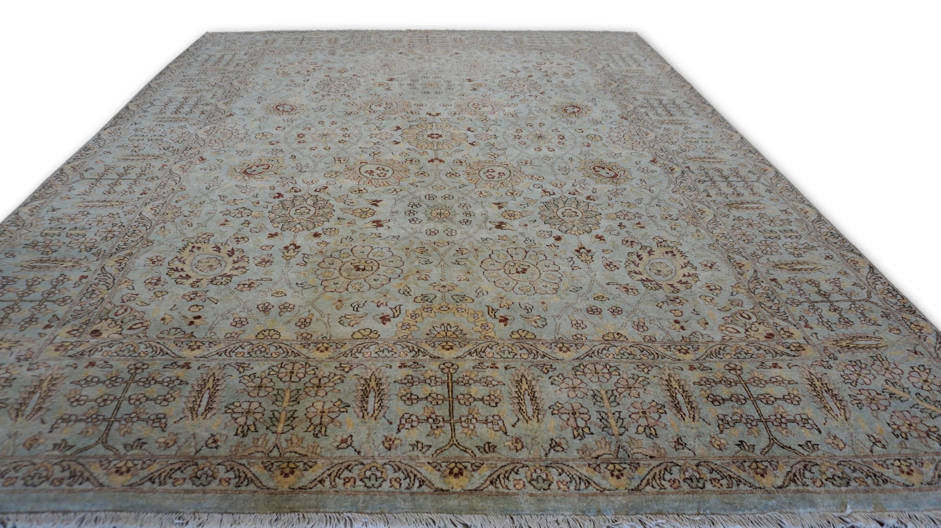 Néoclassique Tapis de laine néoclassique à motifs mauve et rouille 7'11''x10' en vente