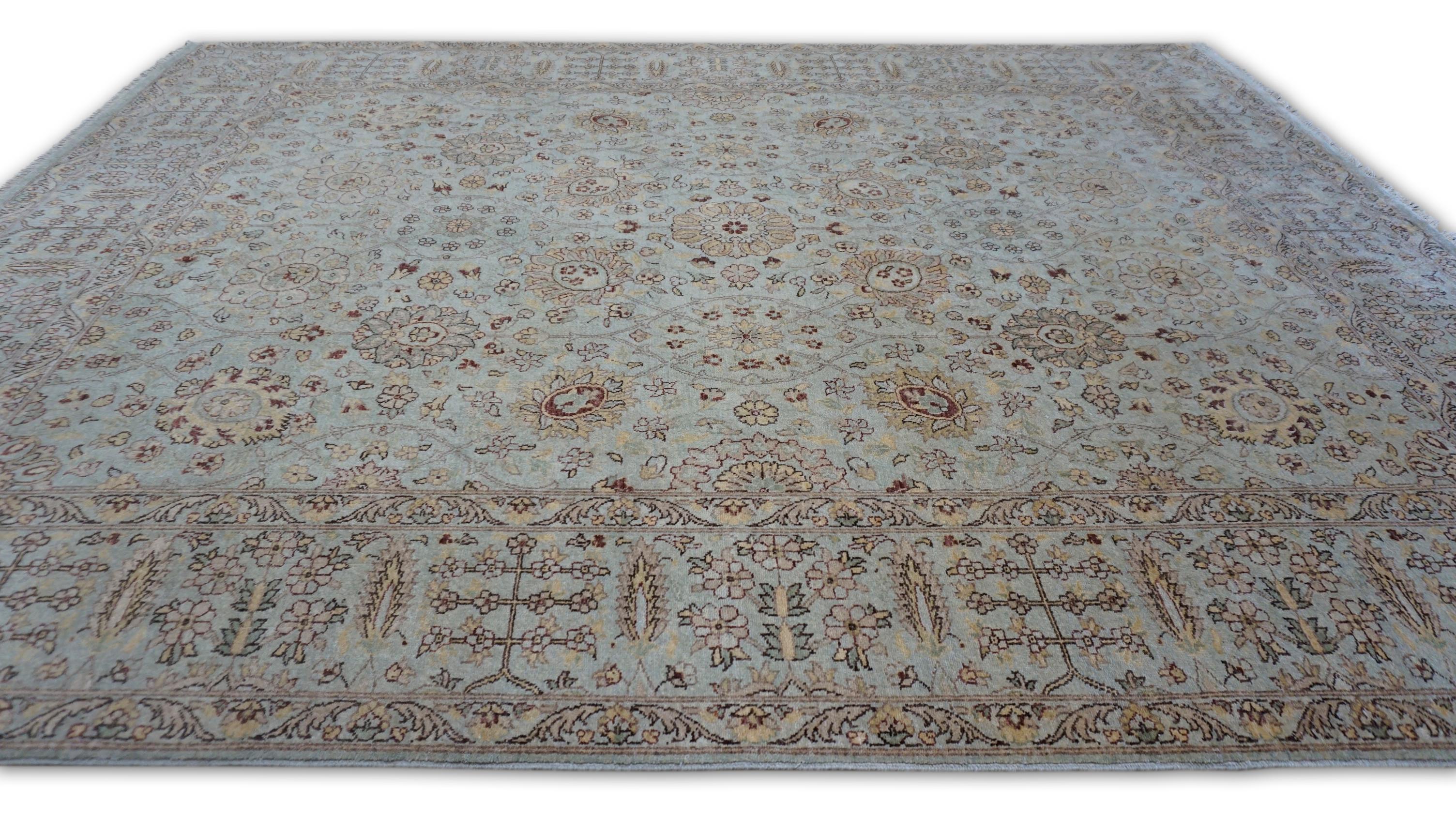 Tapis de laine néoclassique à motifs mauve et rouille 7'11''x10' Neuf - En vente à Torrance, CA