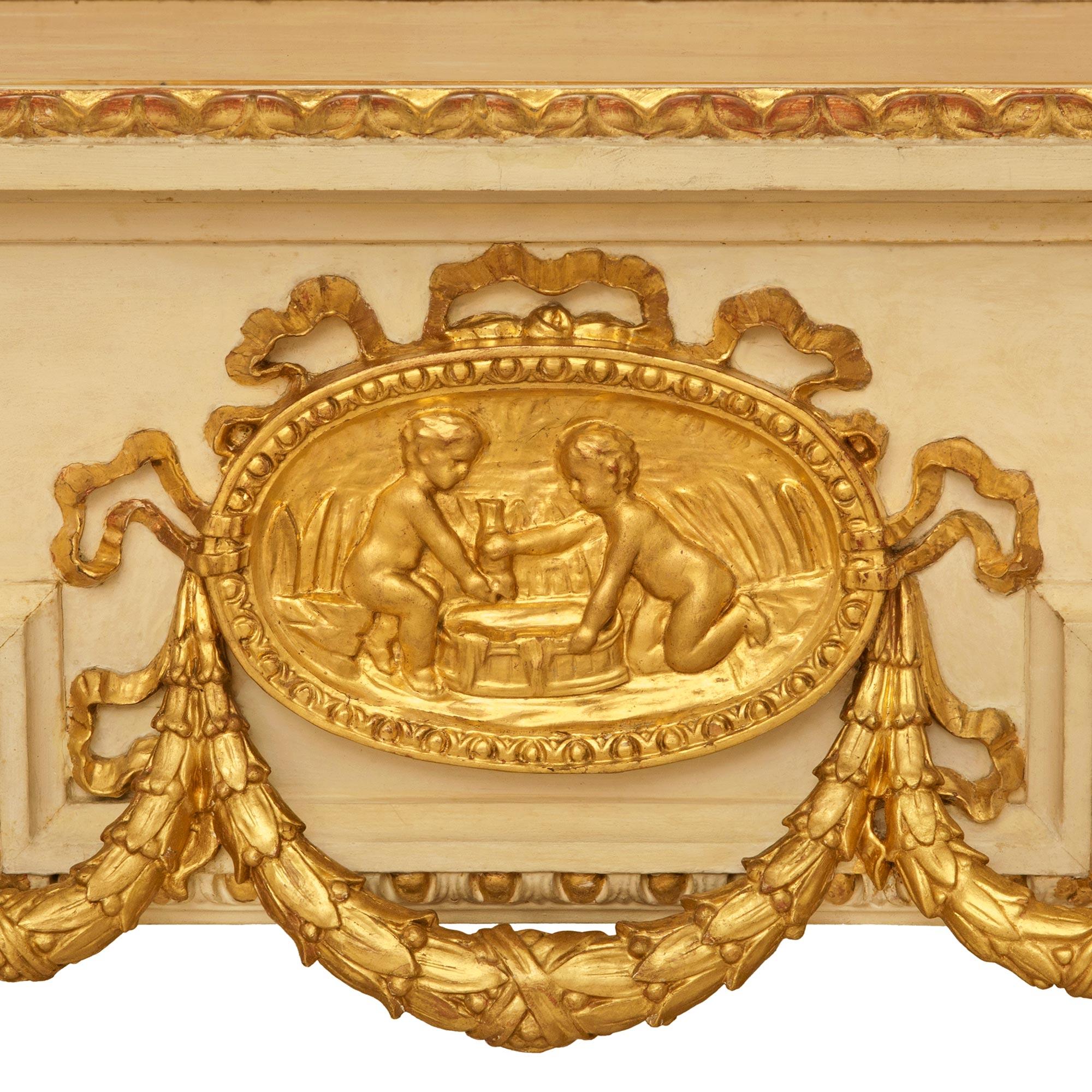 Neoklassizistische Konsole aus patiniertem Holz und Giltwood (19. Jahrhundert) im Angebot