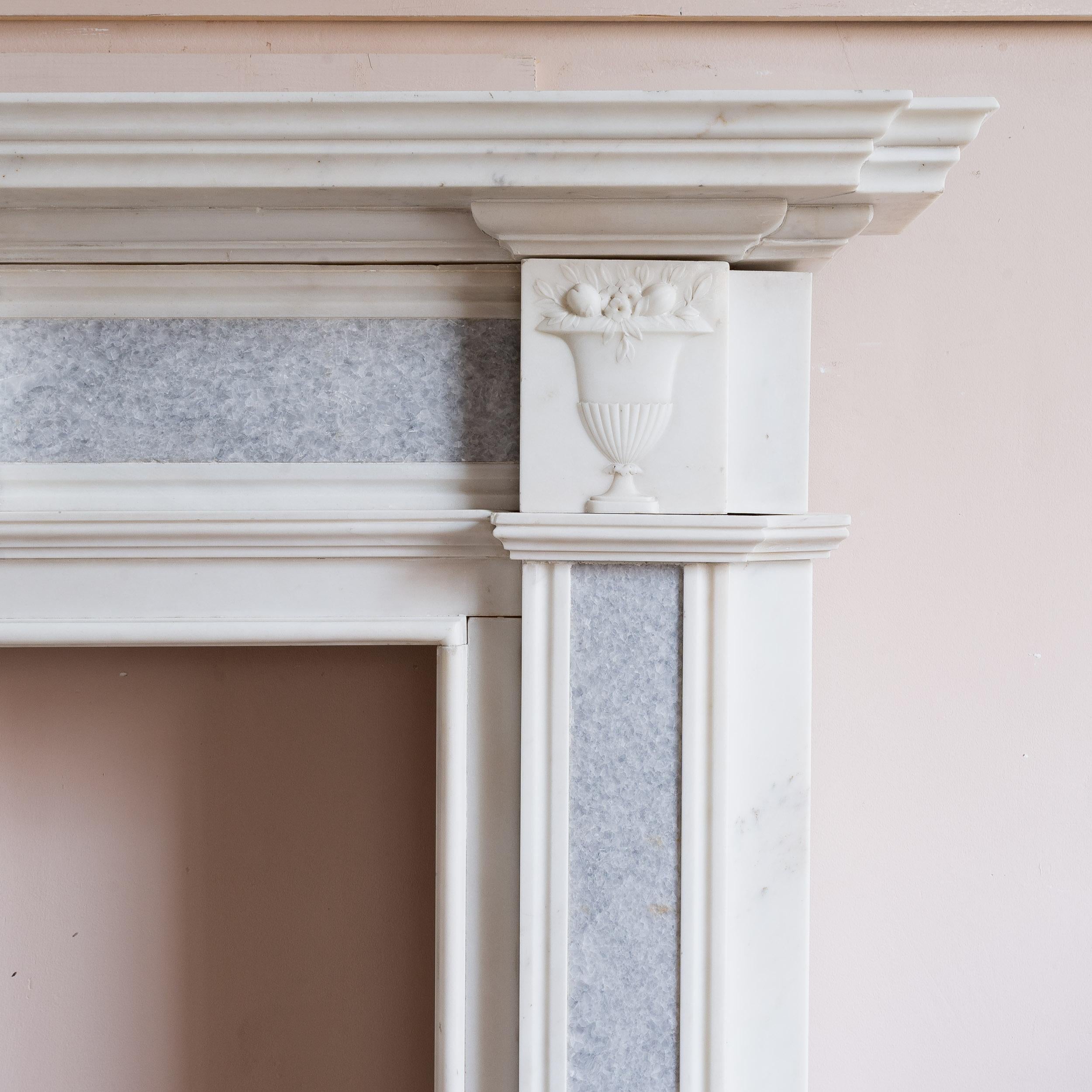 Neo-Classical Statuary Marble Fireplace in the Georgian Style For Sale 3