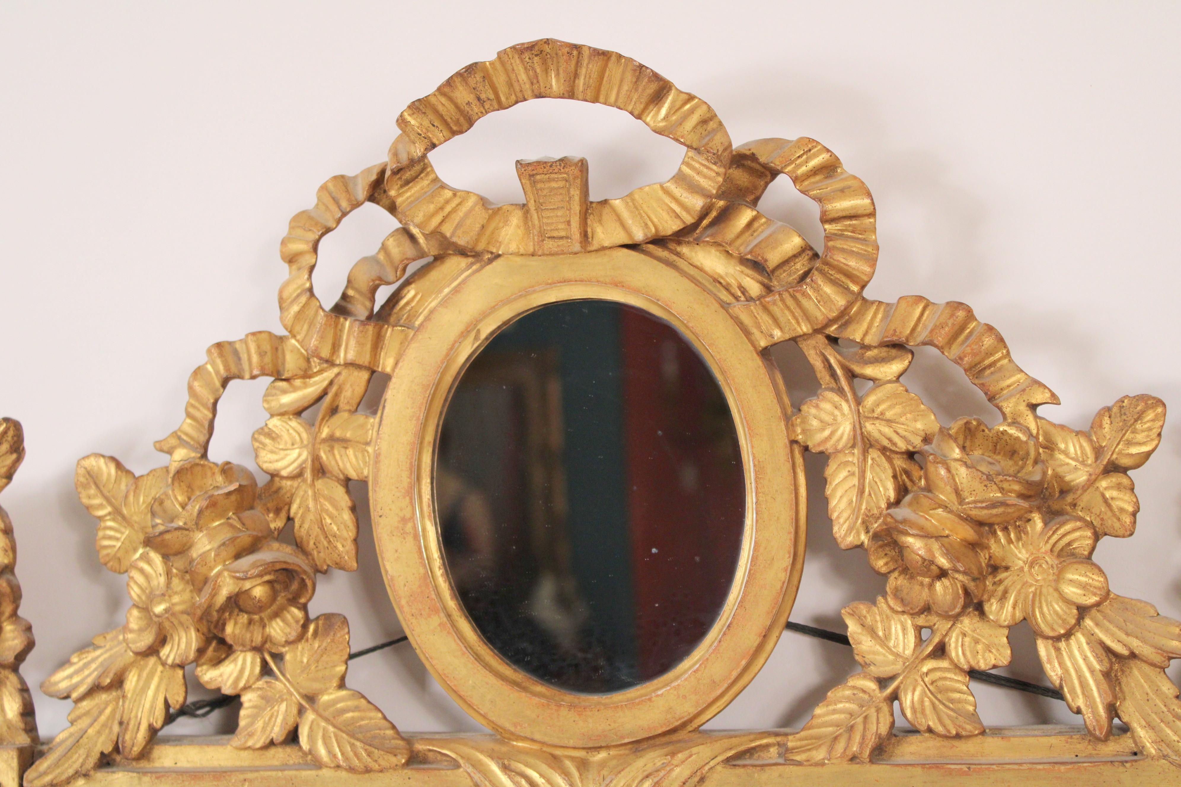 Neo Classical Style Gilt Wood Mirror In Good Condition In Laguna Beach, CA