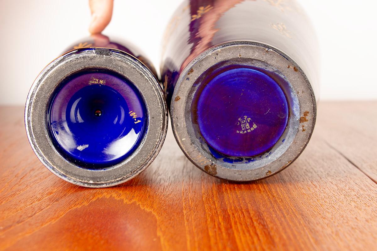 Neo-Classical style porcelain vase, cobalt blue+gold motifs, Pinon-Heuzé 1930. For Sale 7
