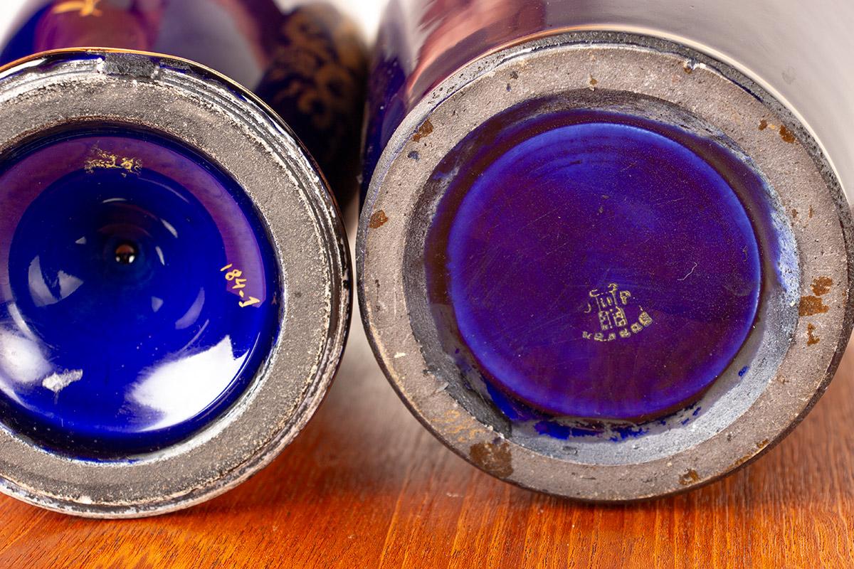 Neo-Classical style porcelain vase, cobalt blue+gold motifs, Pinon-Heuzé 1930. For Sale 8