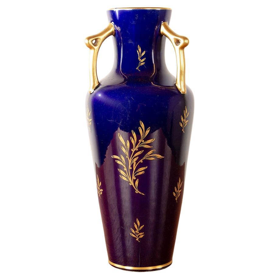 Neo-Classical style porcelain vase, cobalt blue+gold motifs, Pinon-Heuzé 1930.