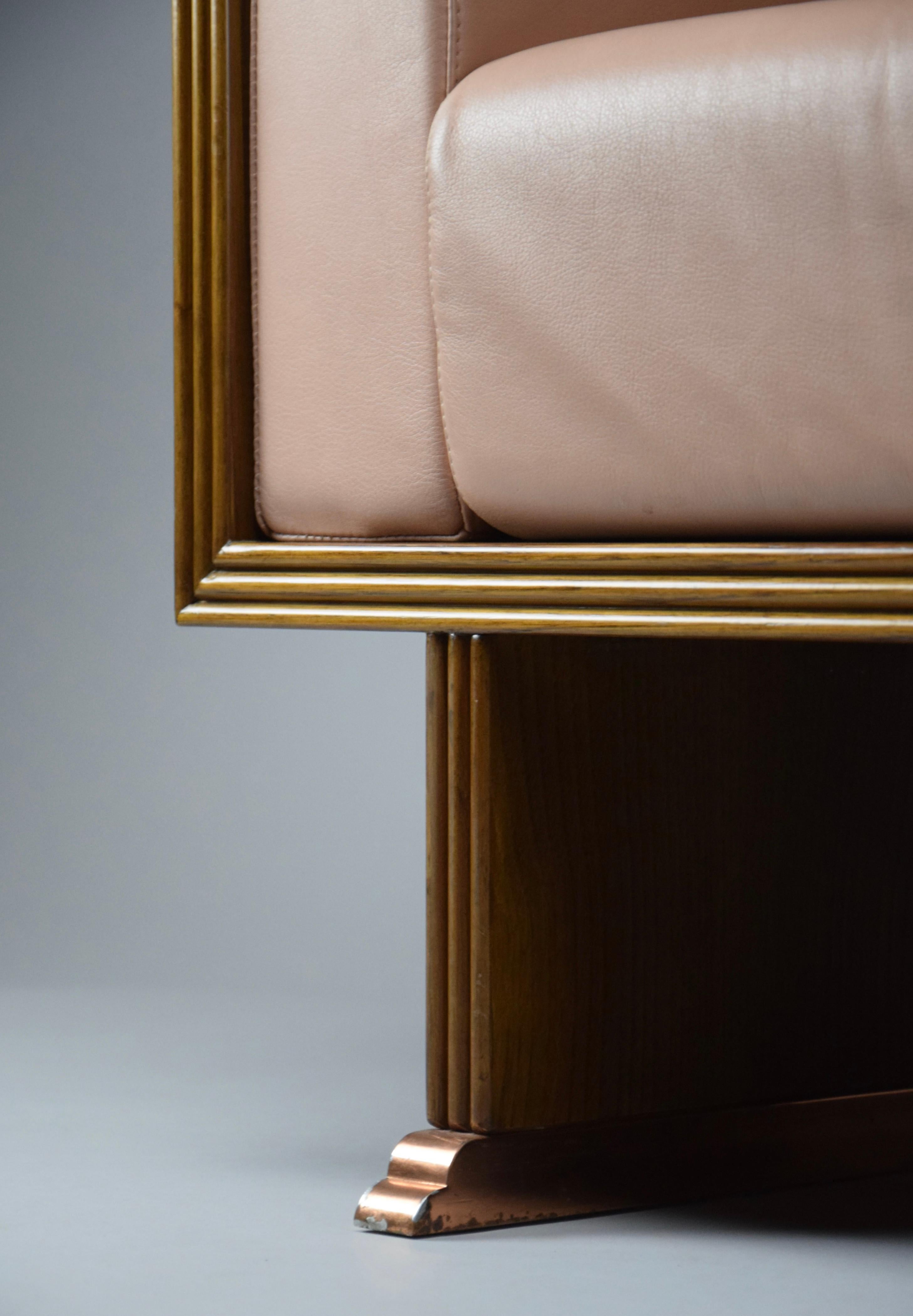 Postmoderner postmoderner Sessel aus eklektischem Jatoba-Holz und lachsfarbenem Leder (Ende des 20. Jahrhunderts) im Angebot