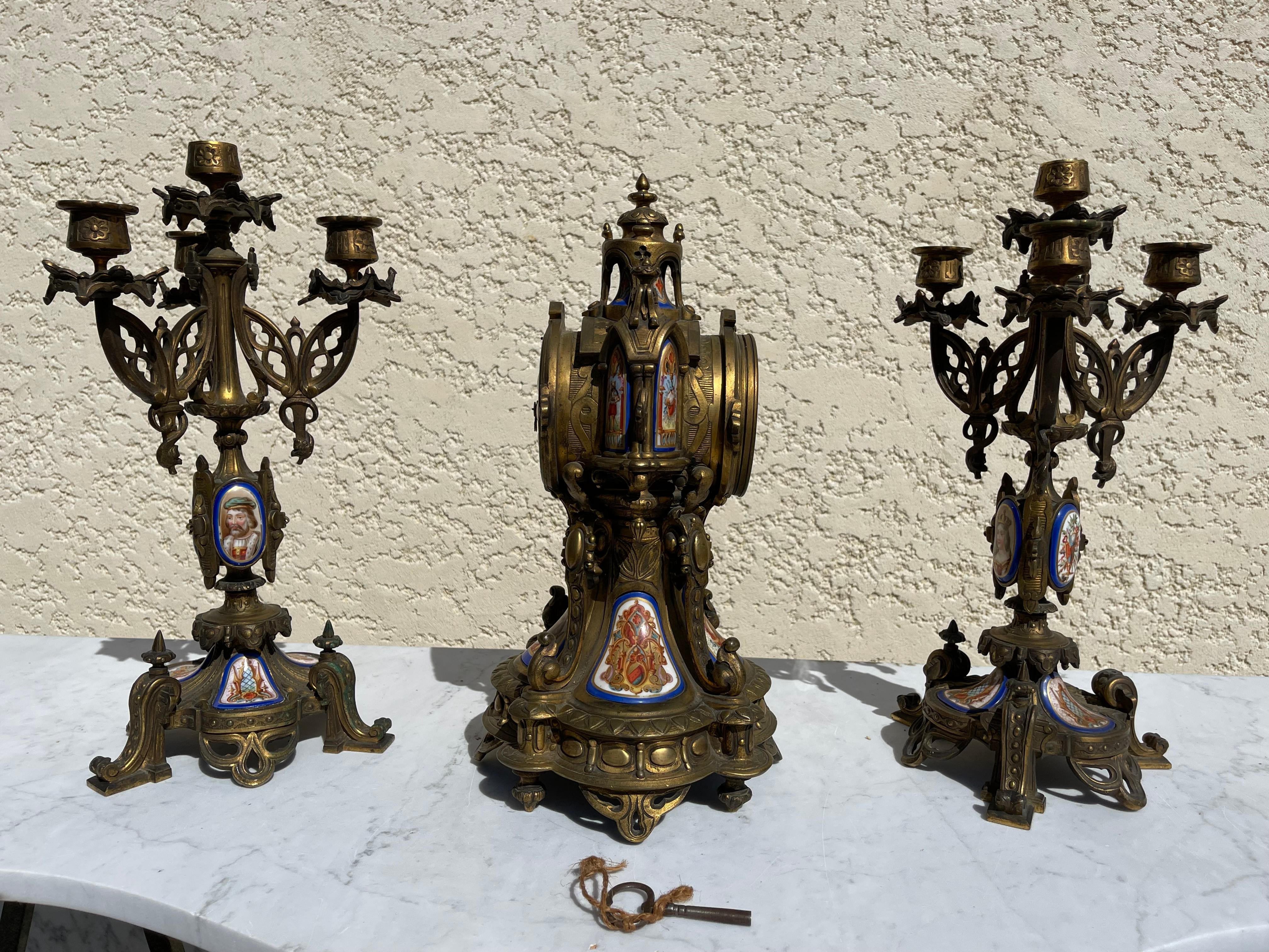 Neo-gothic Bronze & Porcelain Mantel Clock, 19th Century 7