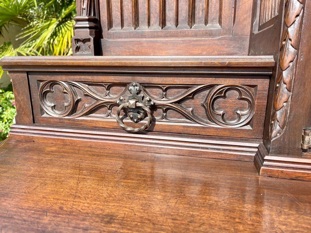 Neo-Gothic Carved Walnut Buffet, 19th Century 12