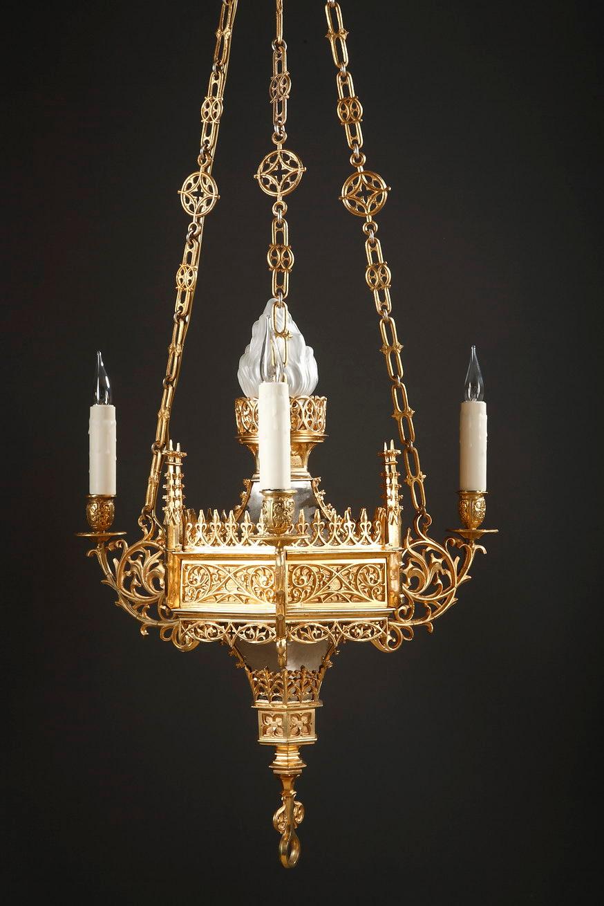 Neo-Gothic Chandelier Attributed to F. Barbedienne, France, Late 19th Century In Good Condition In PARIS, FR