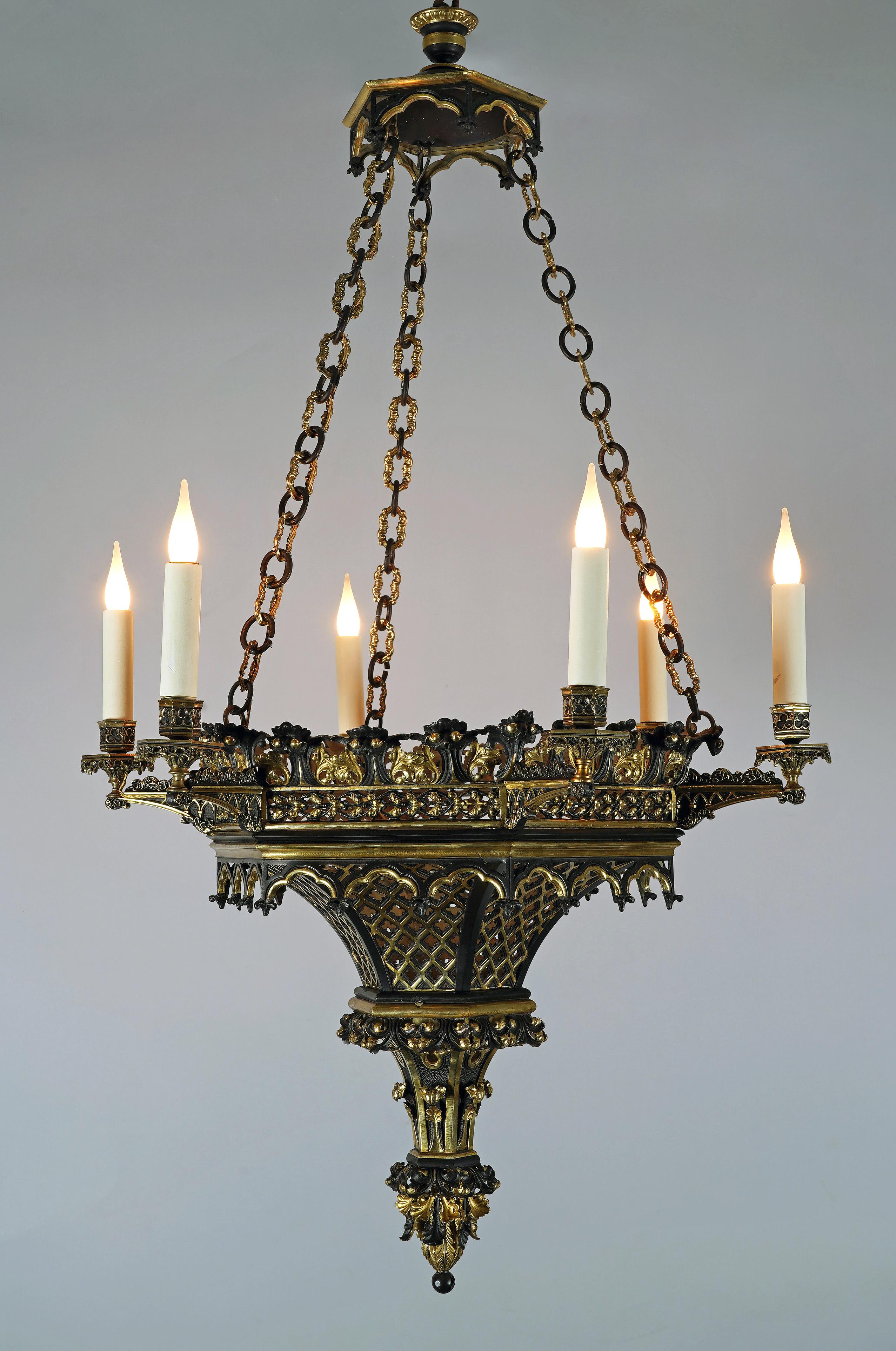 Francese Lampadario neogotico, Francia, 1870 circa in vendita