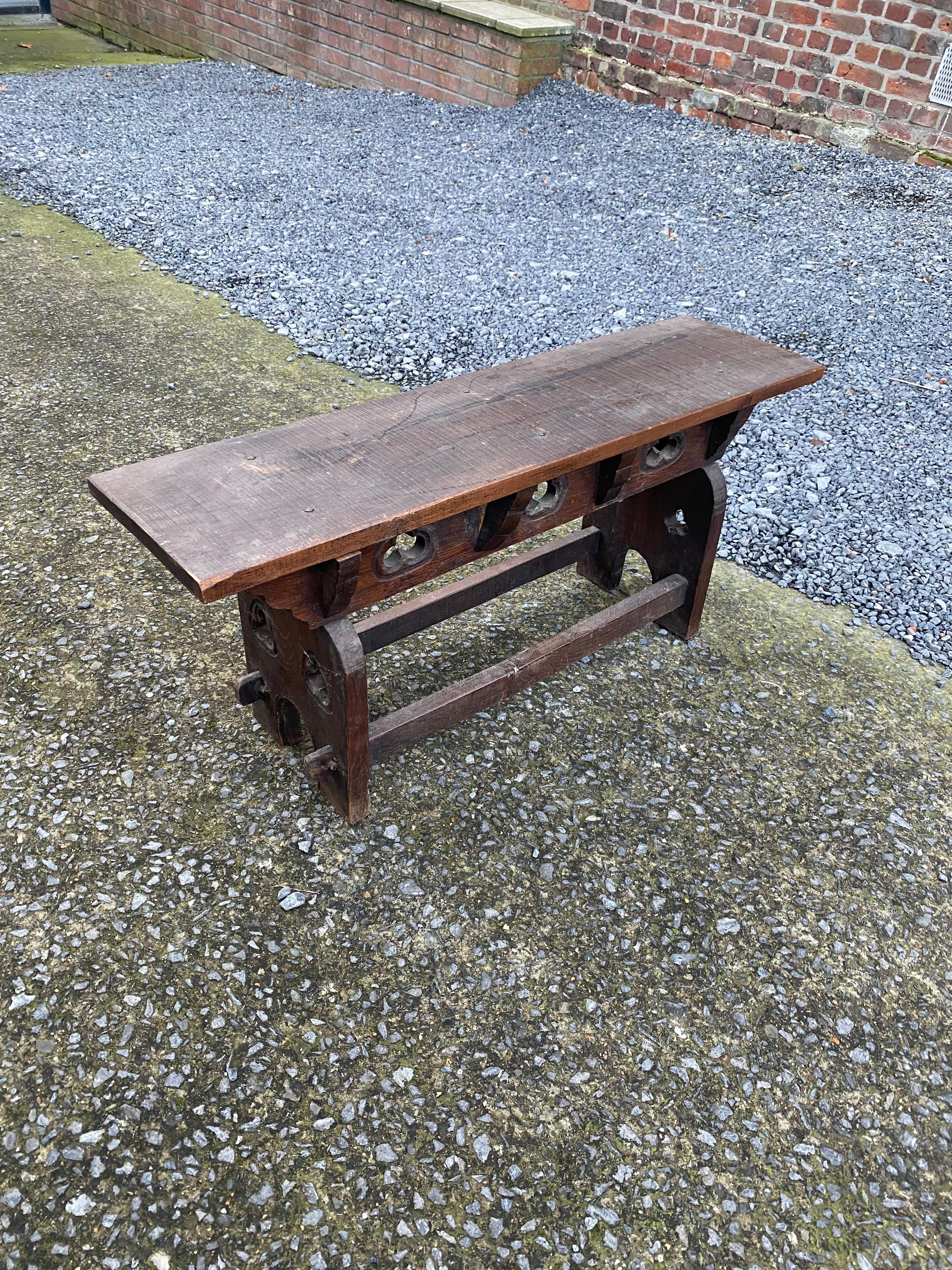 Neo Gothic Style Oak Bench, circa 1950 For Sale 5