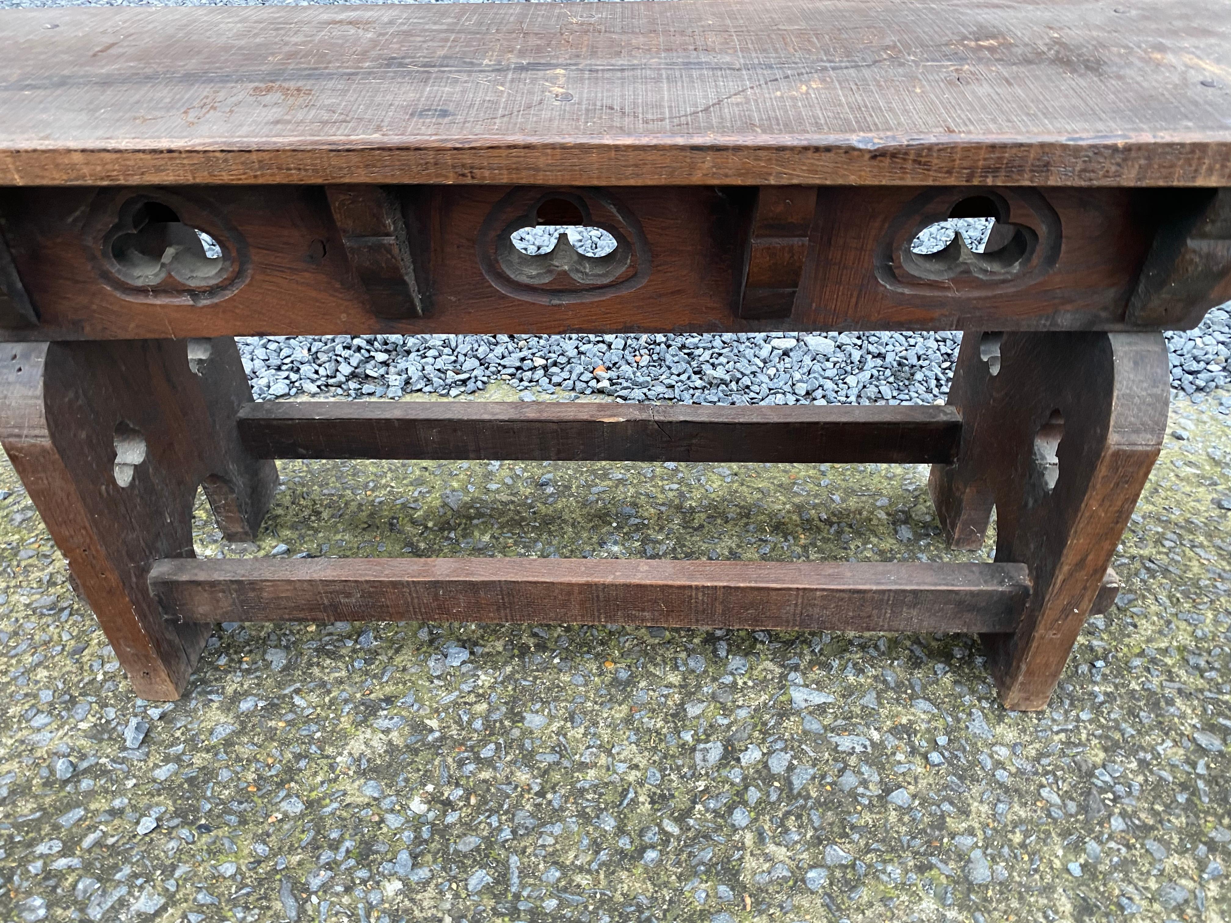 Neo Gothic Style Oak Bench, circa 1950 For Sale 1
