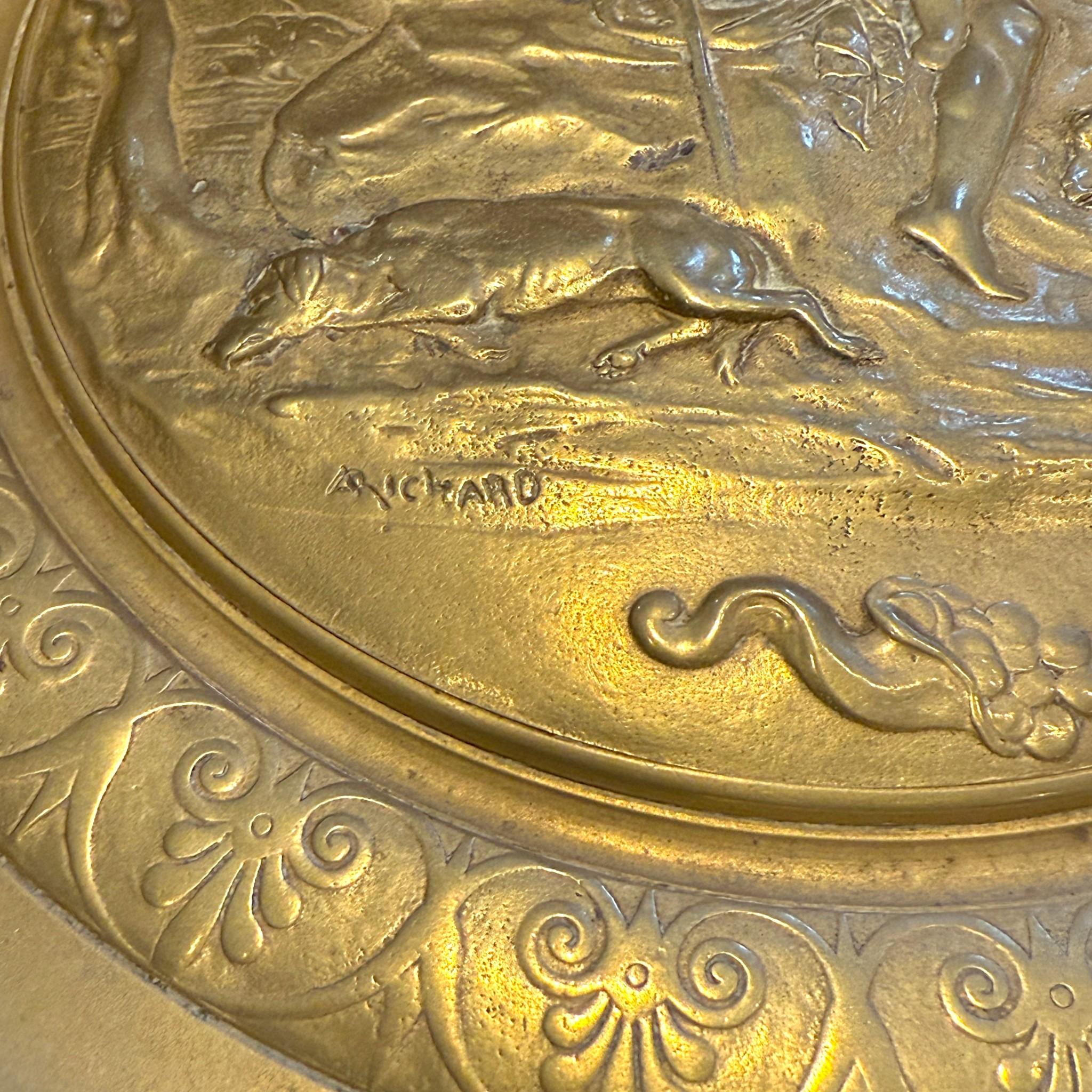 Neo-Grec Gilt Bronze Tazza with Signed Pastoral Relief “A. Chard”, 19th Century im Angebot 4
