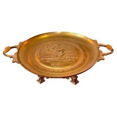 Tazza de Bronce Dorado Neo-Grec con Relieve Pastoral Firmado "A. Acelga", siglo XIX