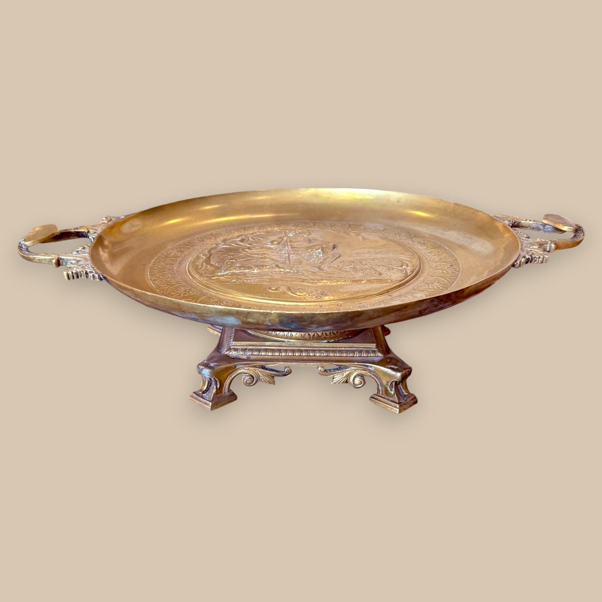 Neo-Grec Gilt Bronze Tazza with Signed Pastoral Relief “A. Chard”, 19th Century (Vergoldet) im Angebot