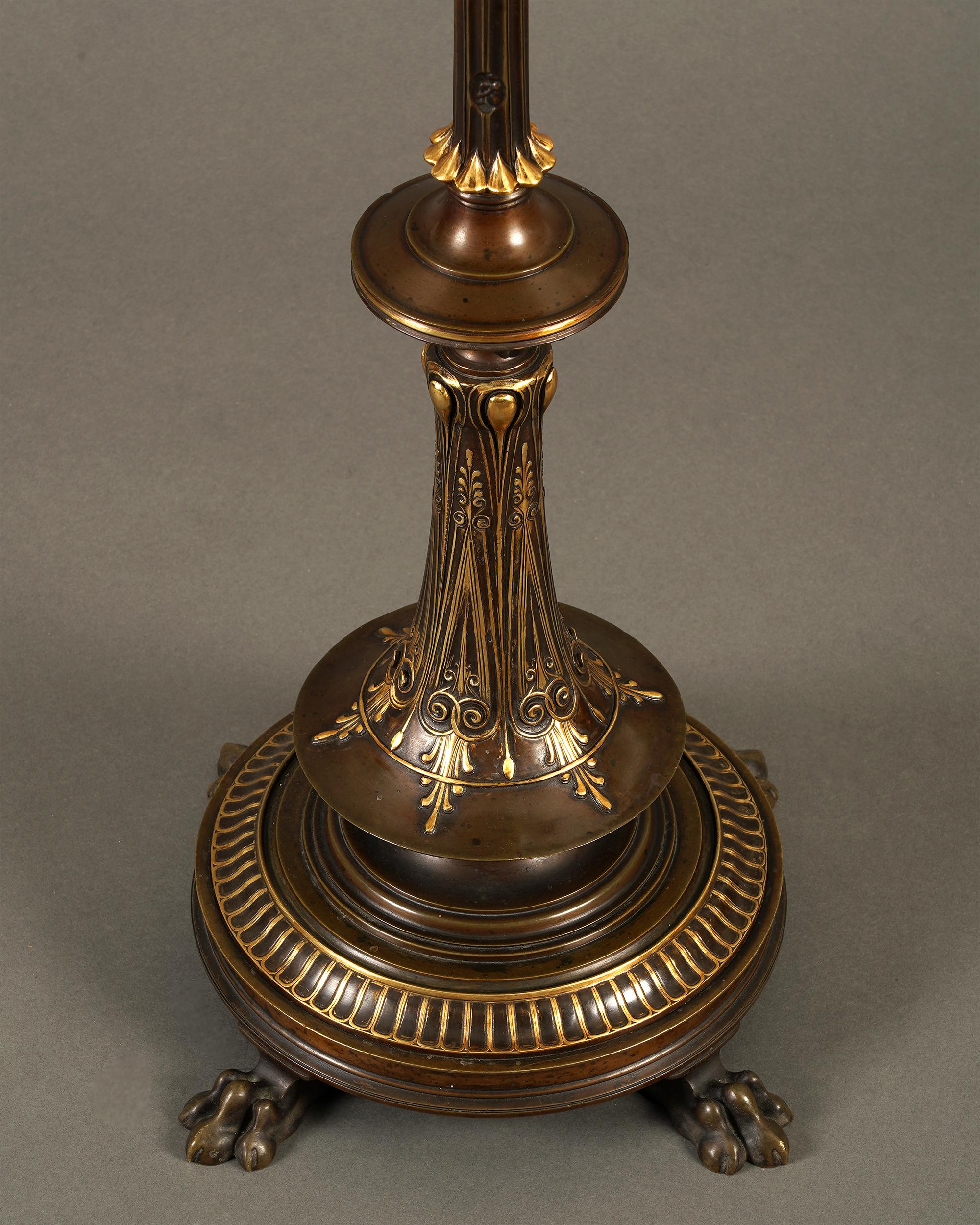 Neo-griechischer Guridon von E. Picault, Frankreich, 1863 (Bronze) im Angebot