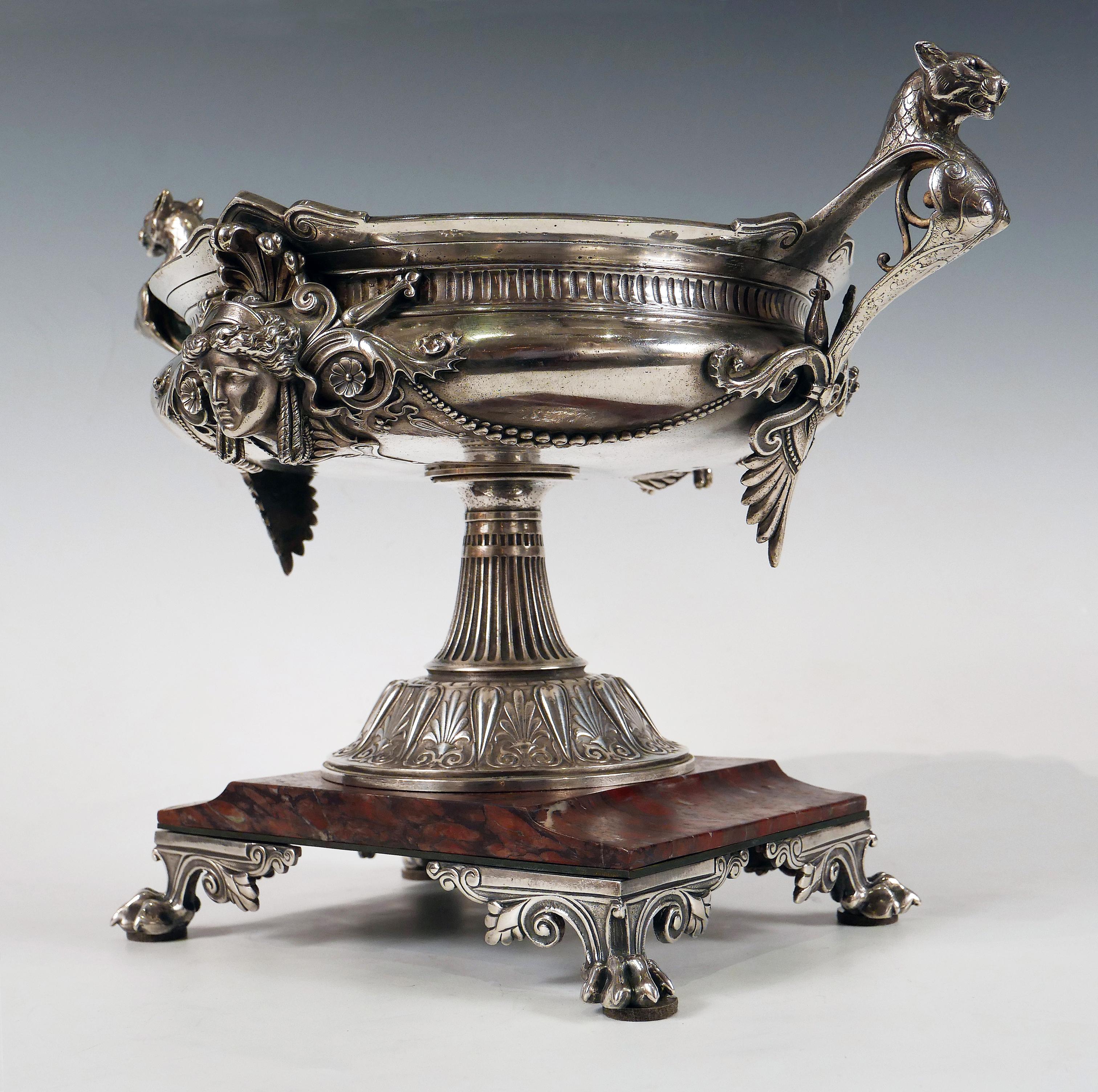 French Neo-Greek Silvered Bronze Bowl Attributed to G. Servant, France, circa 1880 For Sale