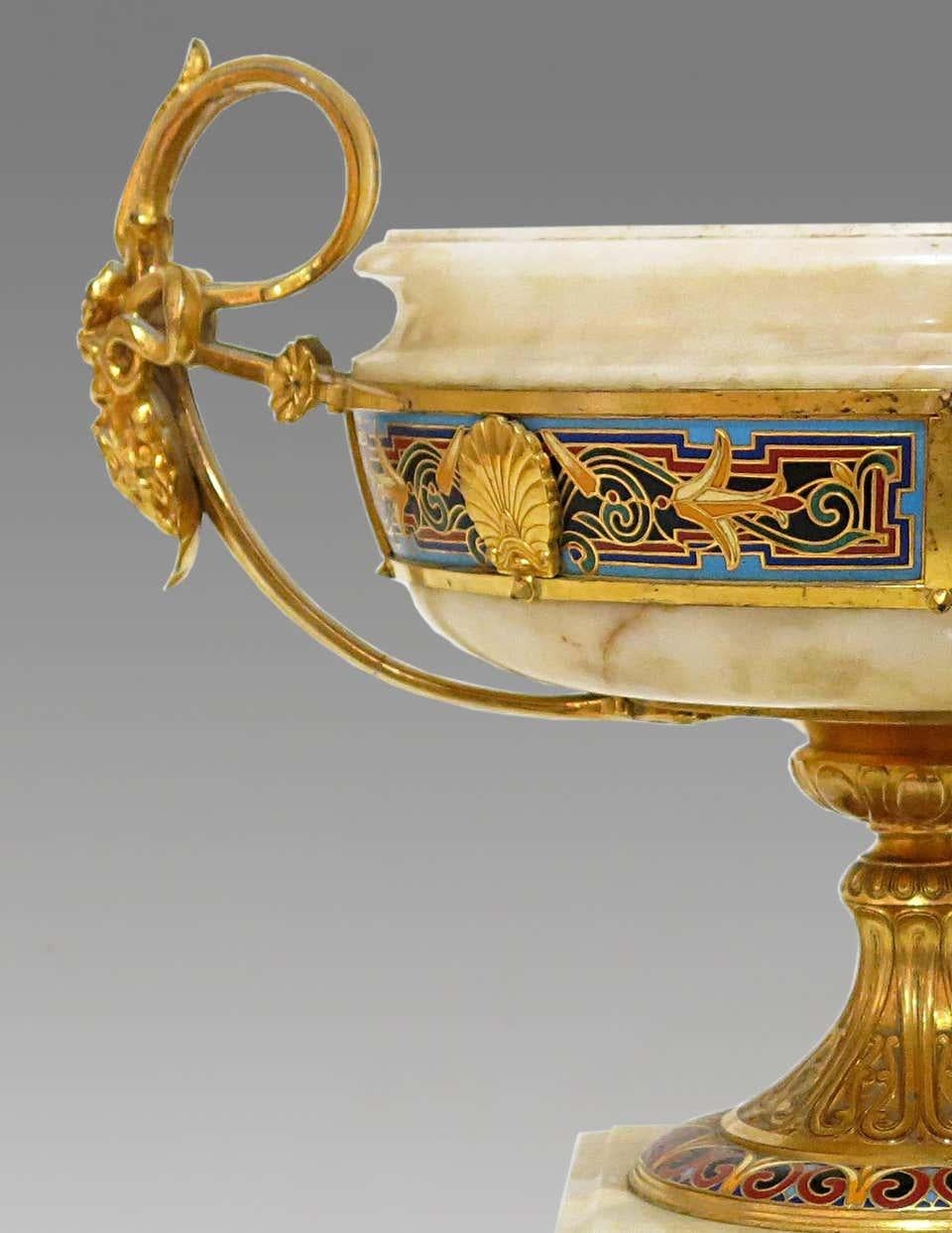 Classical Greek Neo-Greek Style Cup by Ferdinand Barbedienne and Louis-Constant Sévin For Sale