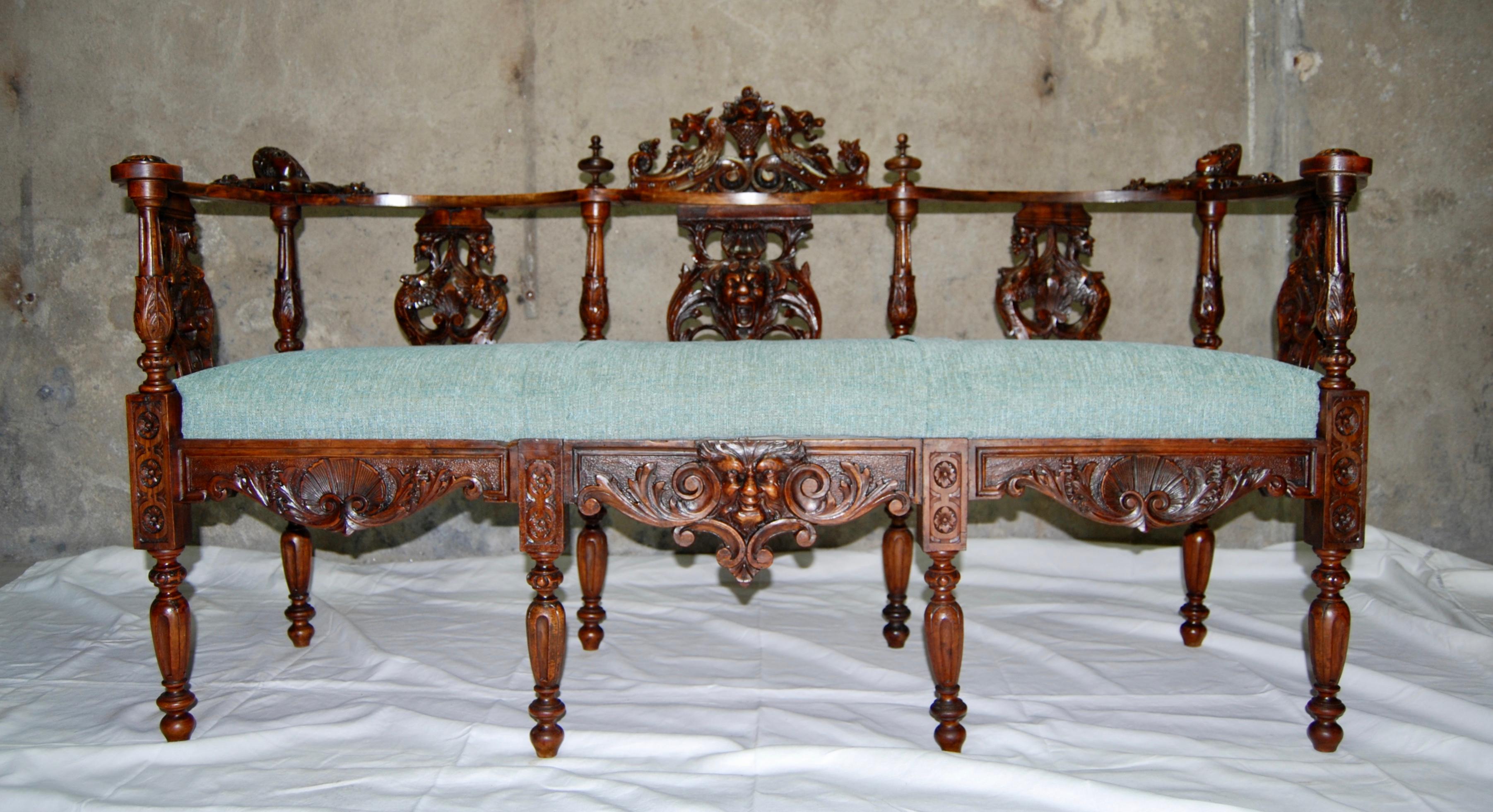 Renaissance Revival Neo-Renaissance Banquette in Carved Walnut