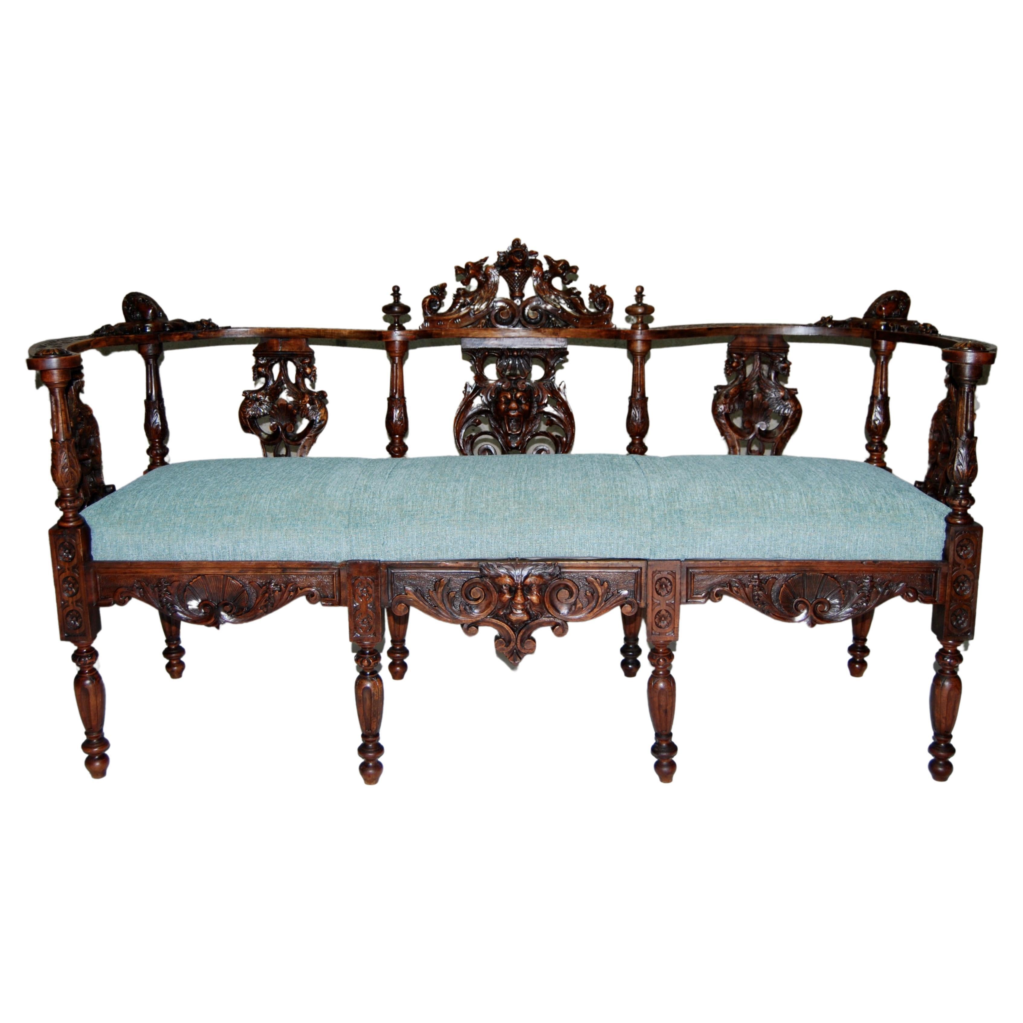 Neo-Renaissance Banquette in Carved Walnut