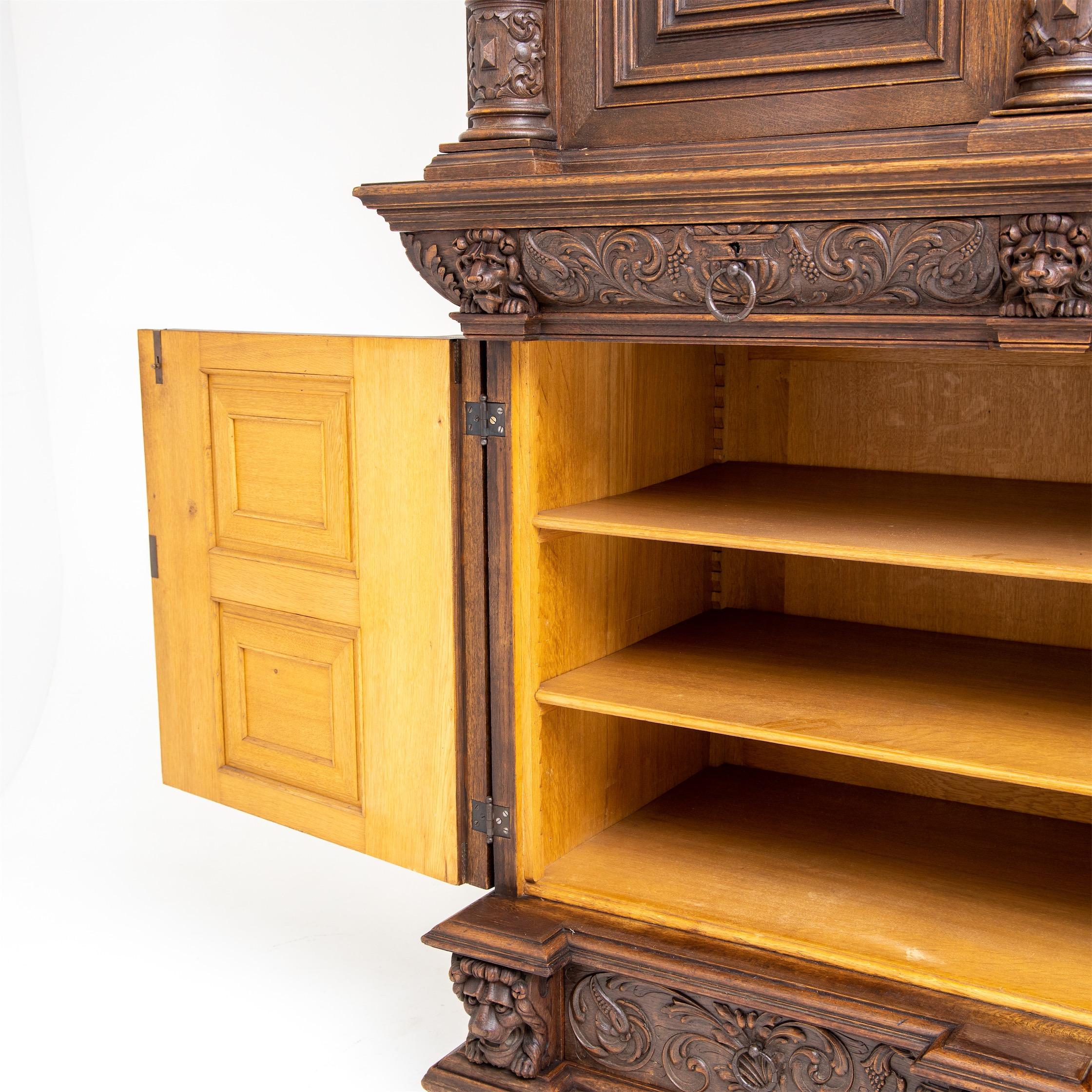 Cabinet néo-renaissance, fin du 19e siècle en vente 3