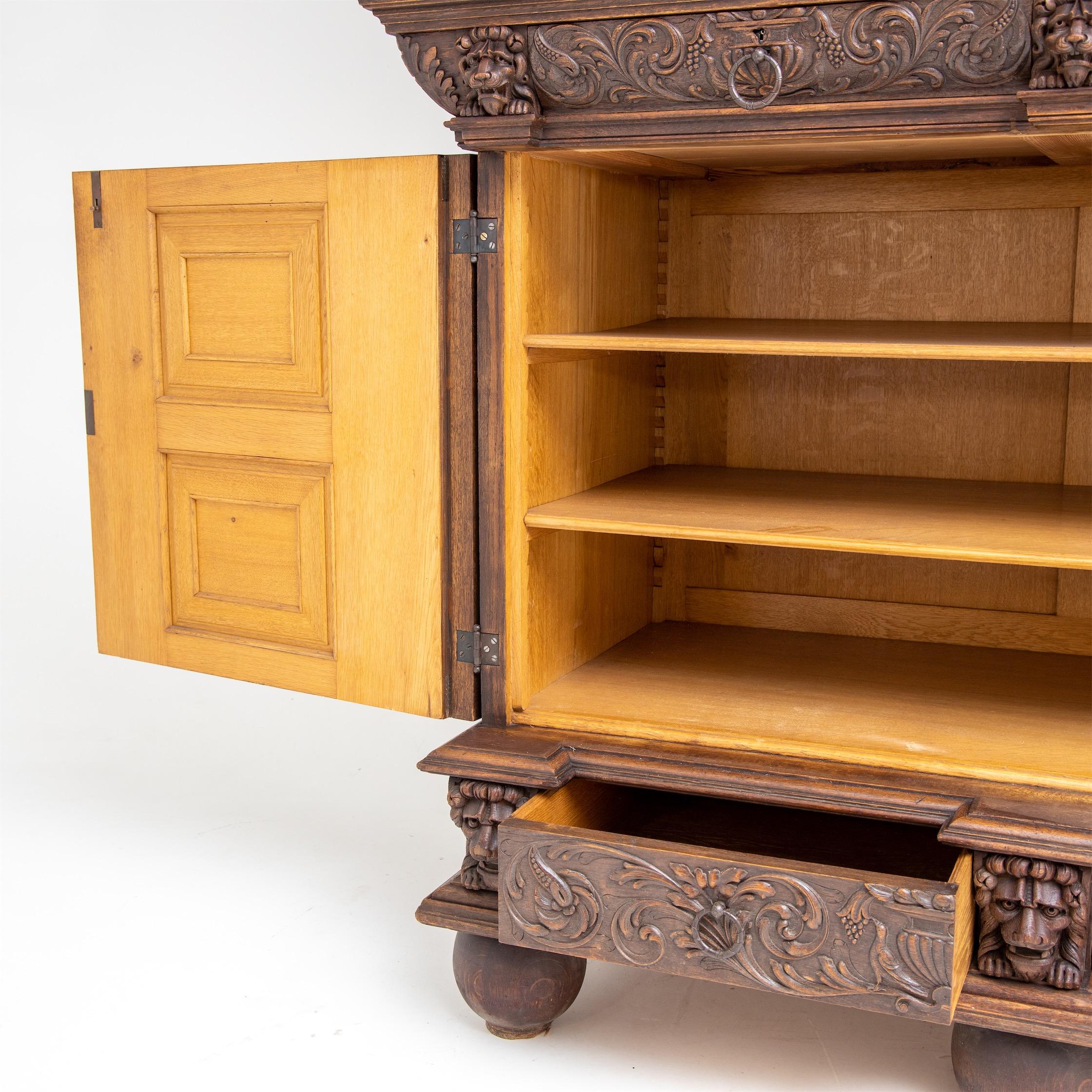 Cabinet néo-renaissance, fin du 19e siècle en vente 1