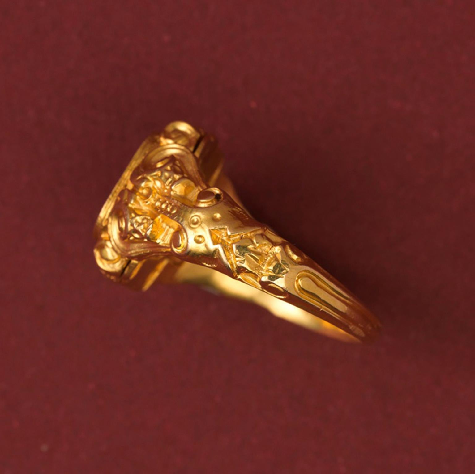 Neo Renaissance Gold And Bloodstone 'A' Signet Ring with Secret Compartment In Good Condition In Amsterdam, NL