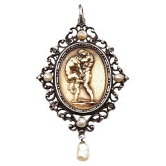 Neo-Renaissance Jules Wiese pendant, Hercules and Nemean Lion