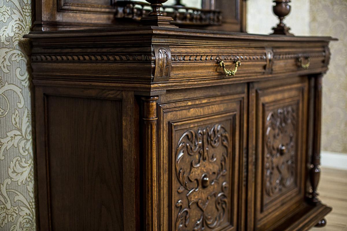 Neo-Renaissance Oak Cupboard or Buffet, circa 19th Century In Good Condition In Opole, PL