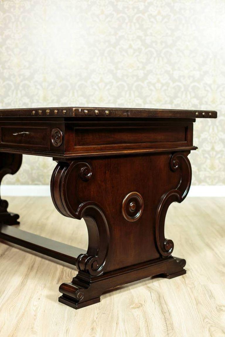 Neo-Renaissance Oak Desk, circa 1930 In Good Condition In Opole, PL