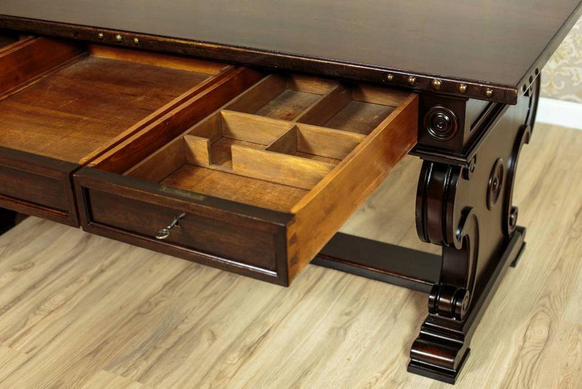 Mid-20th Century Neo-Renaissance Oak Desk, circa 1930