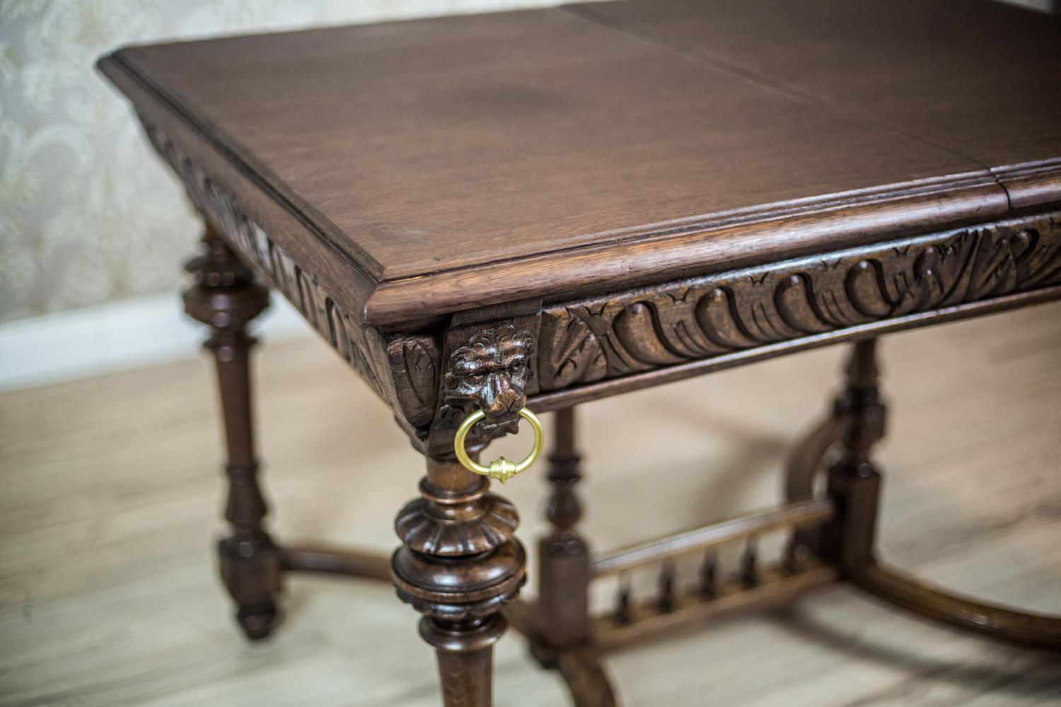 Renaissance Revival Neo-Renaissance Oak Extendable Table, circa 19th Century