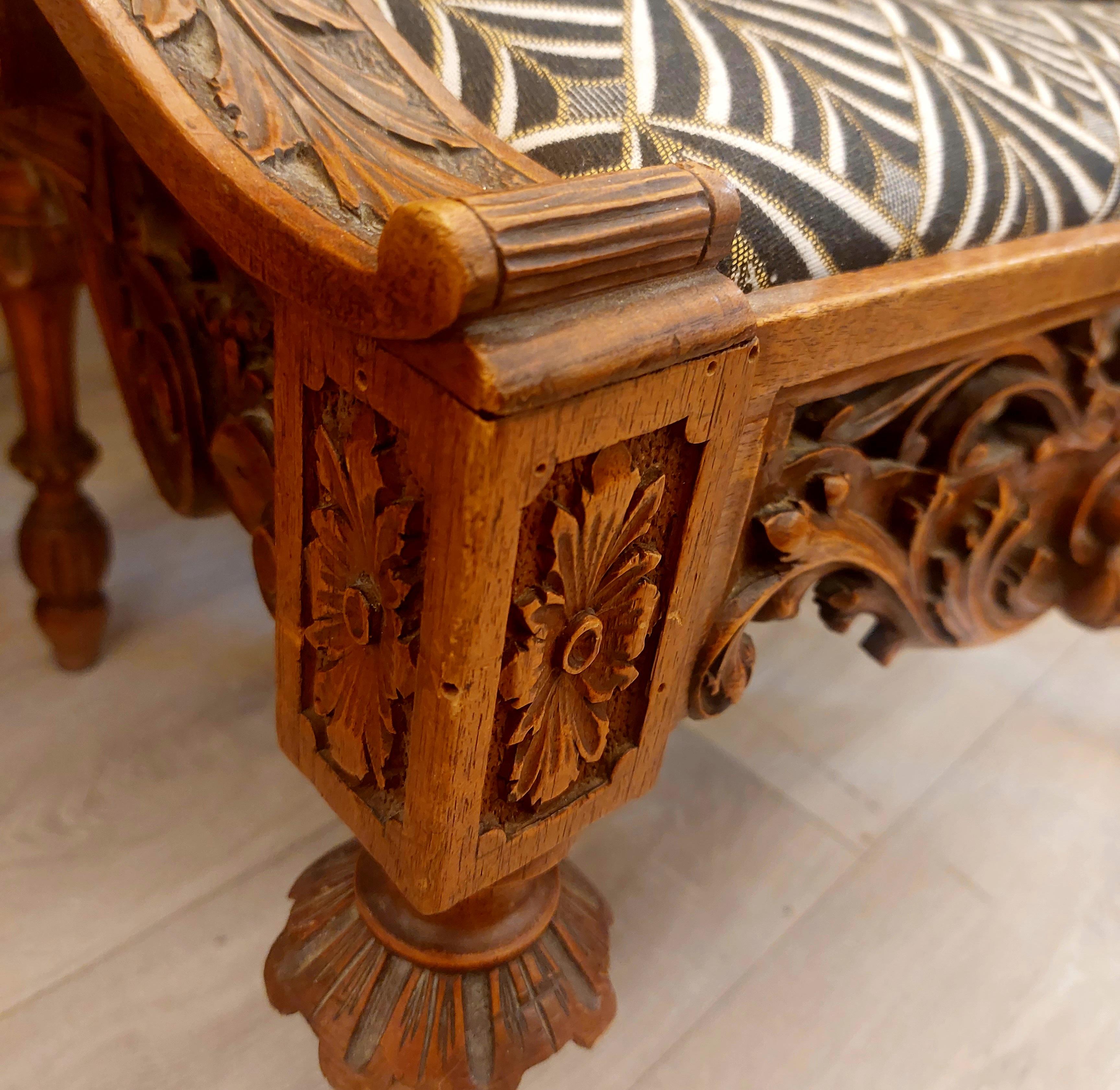 Neorenaissance-putti-Sessel aus geformtem Holz, Louis XIII.-Stil, 19. Jahrhundert im Zustand „Gut“ in NICE, FR