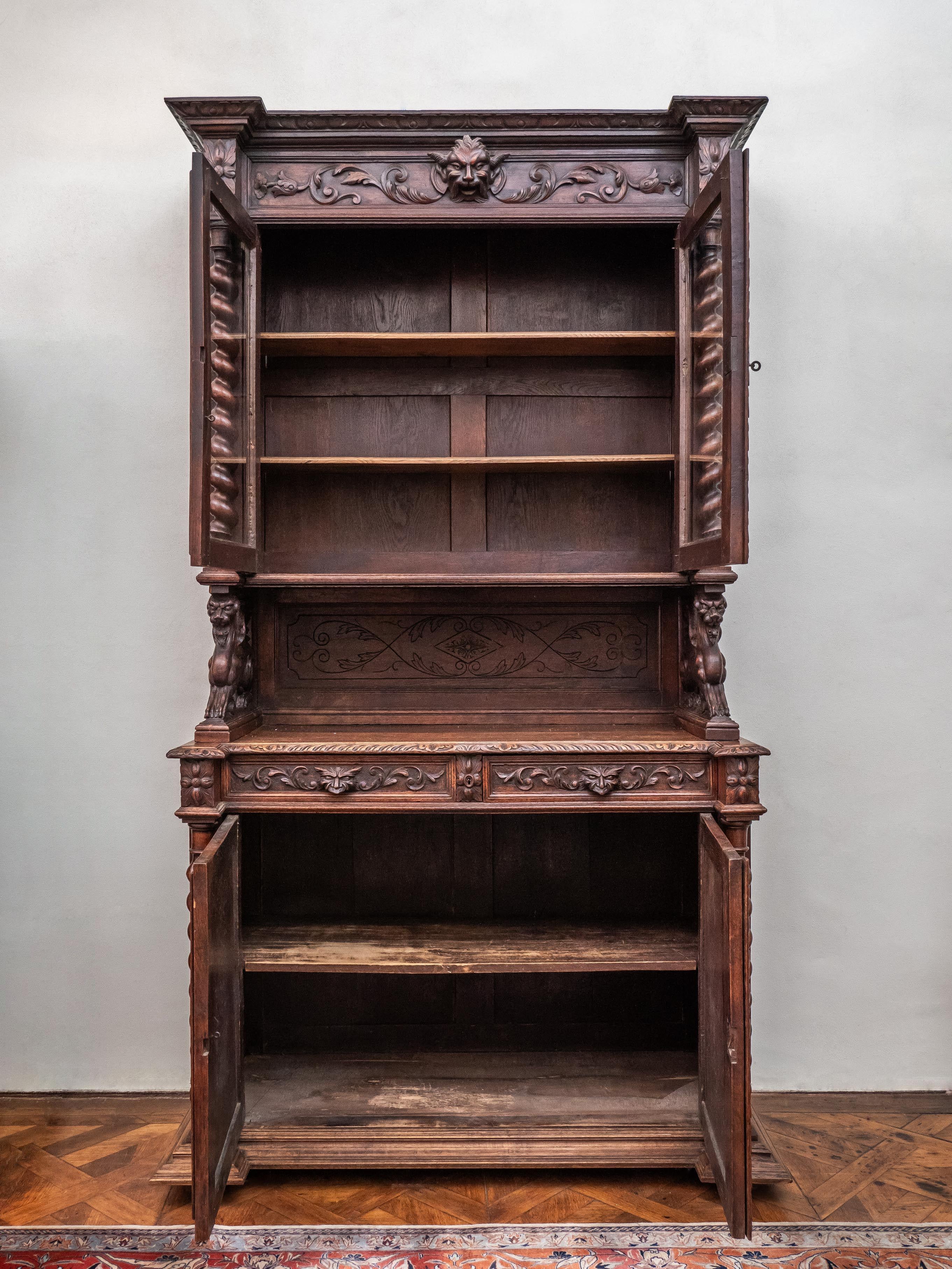 Neo-Renaissance showcase / sideboard. Solid oak For Sale 6