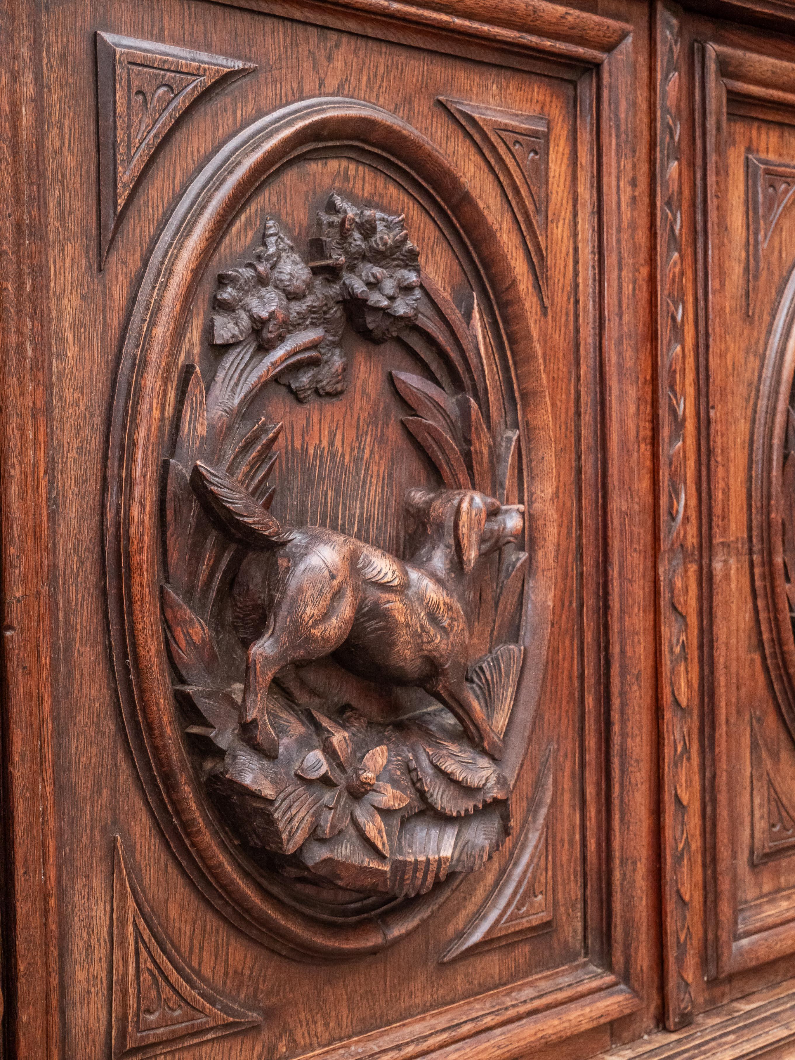 Neo-Renaissance showcase / sideboard. Solid oak For Sale 10