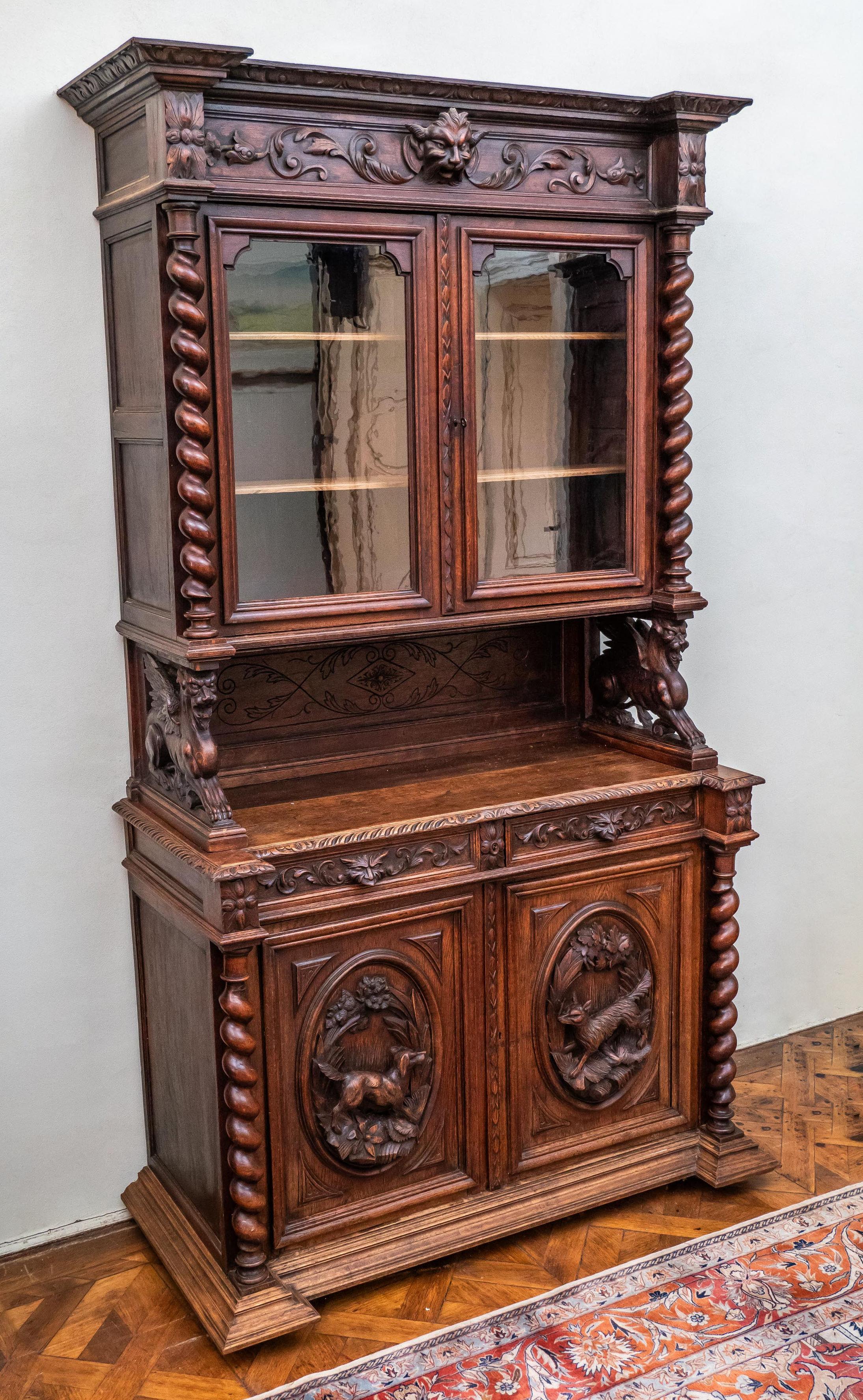 Belgian Neo-Renaissance showcase / sideboard. Solid oak For Sale