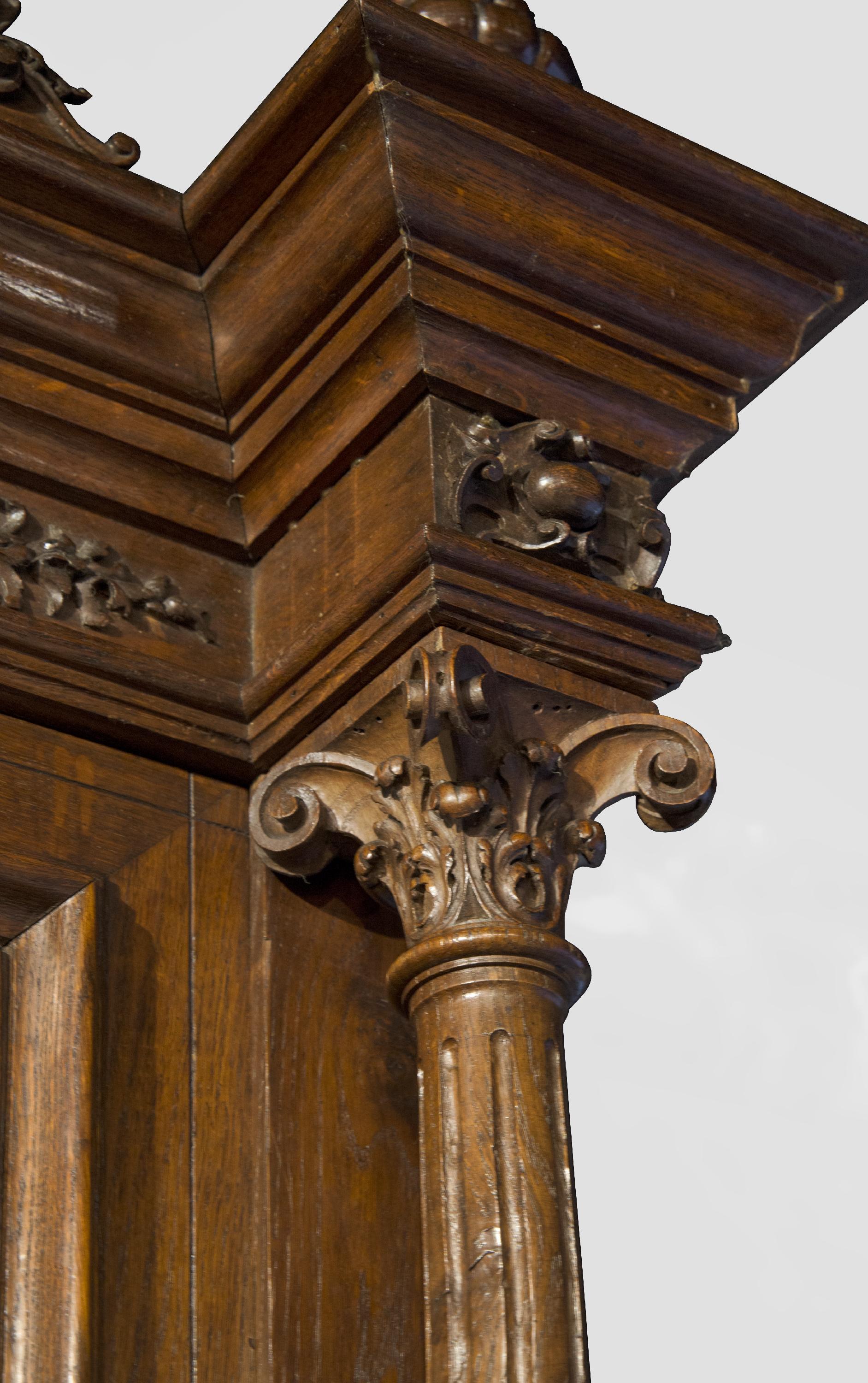 Neo-Renaissance Style Buffet from 19th Century, Richly Carved For Sale 10