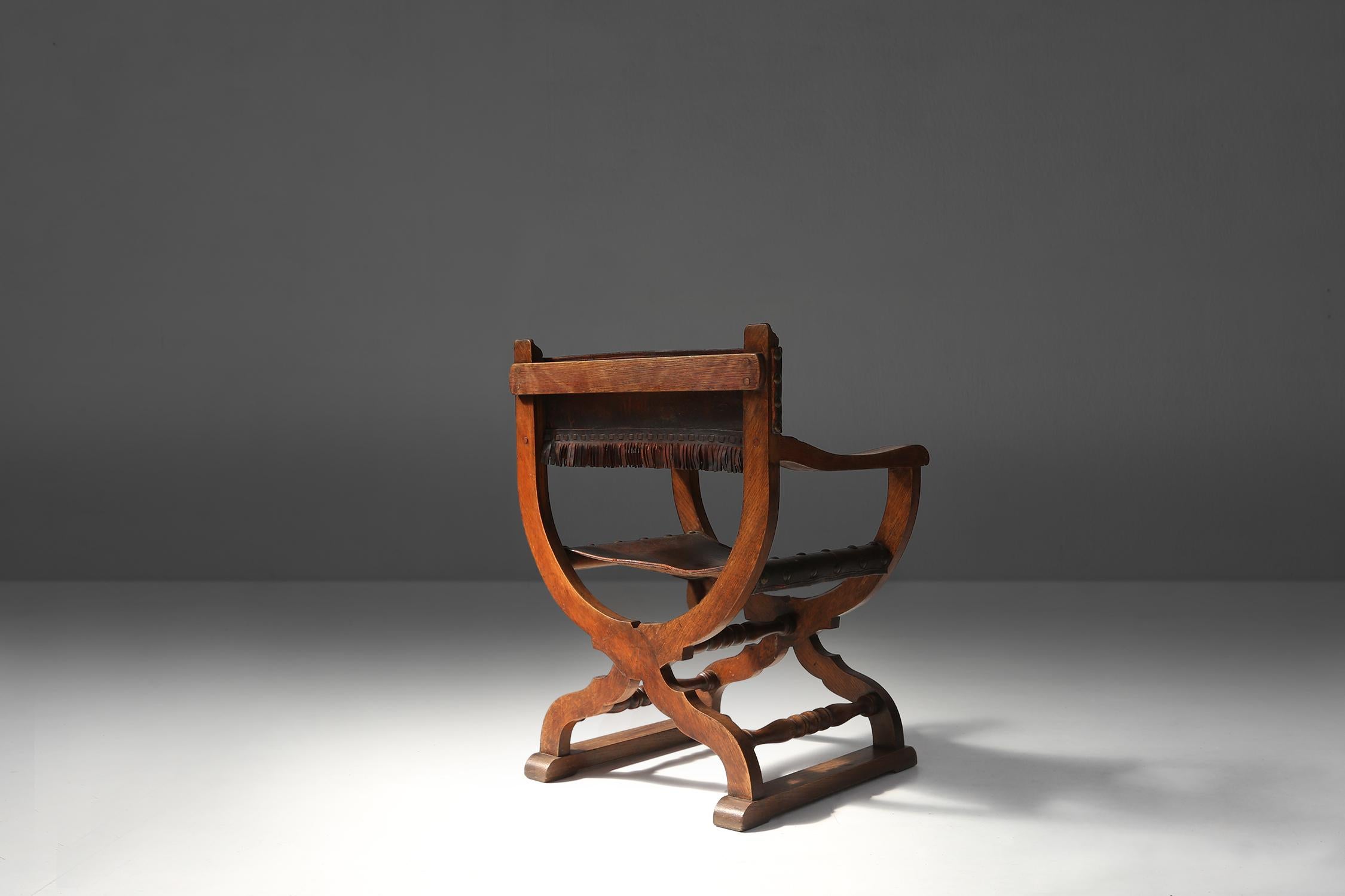 Neorenaissance-throne-Stuhl, 1890 im Zustand „Gut“ im Angebot in Meulebeke, BE