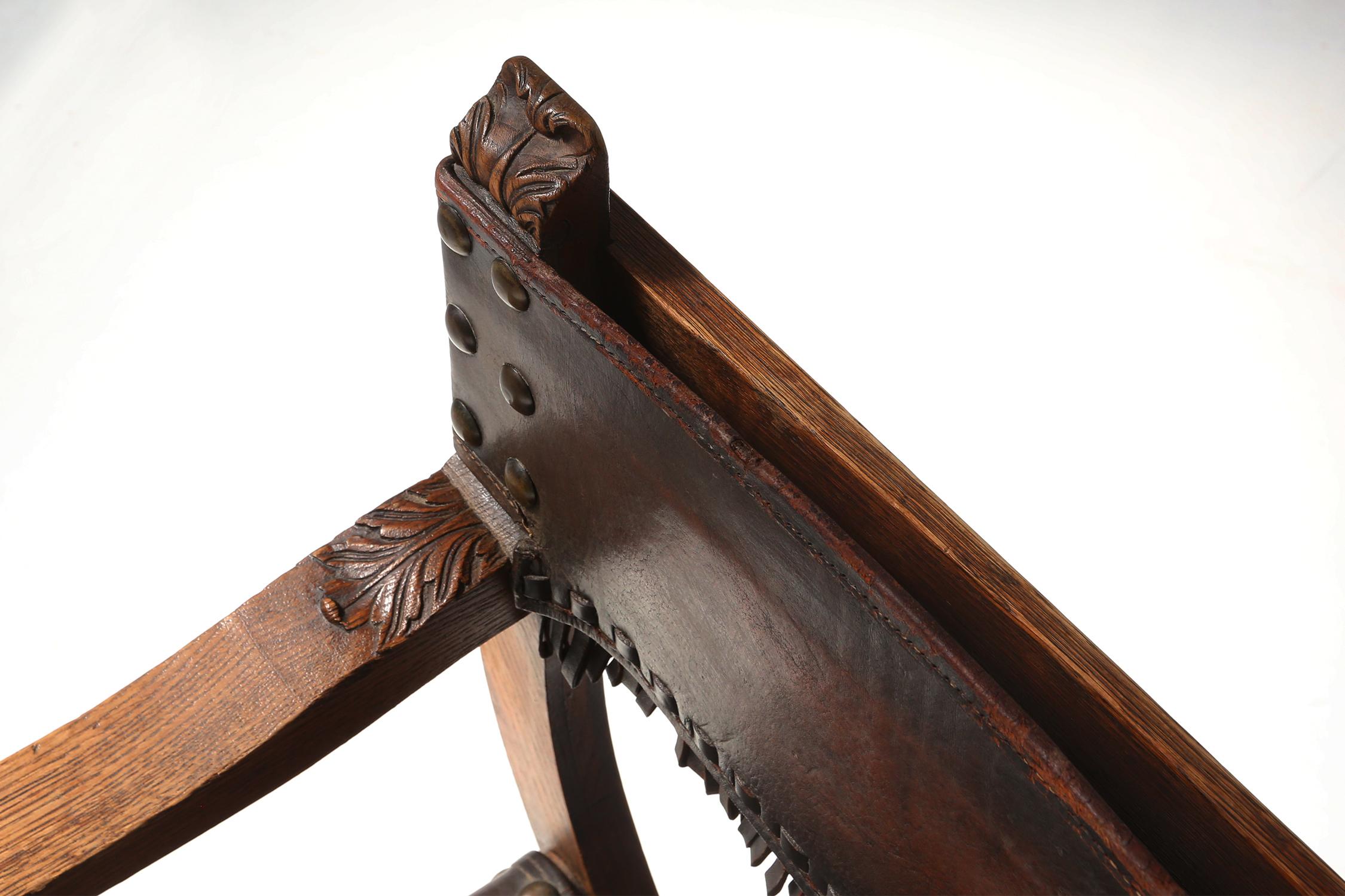 Chaise à trône néo-renaissance 1890 en vente 1