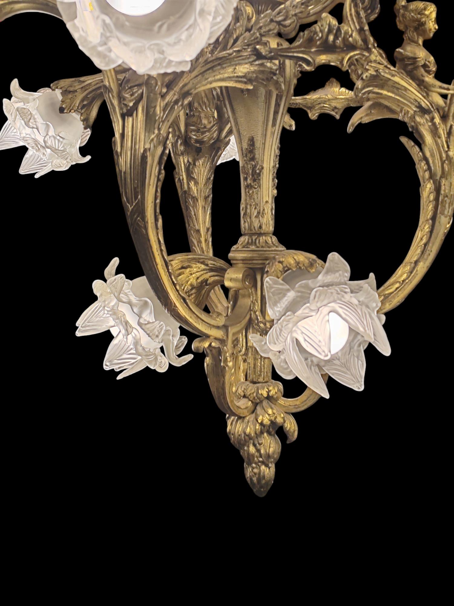 Neo Rococo gilded bronse Chandelier In Good Condition For Sale In Belgrade, RS