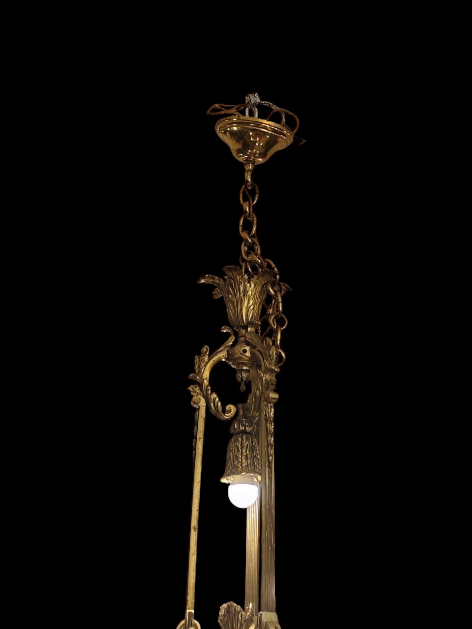 19th Century Neo Rococo gilded bronse Chandelier For Sale