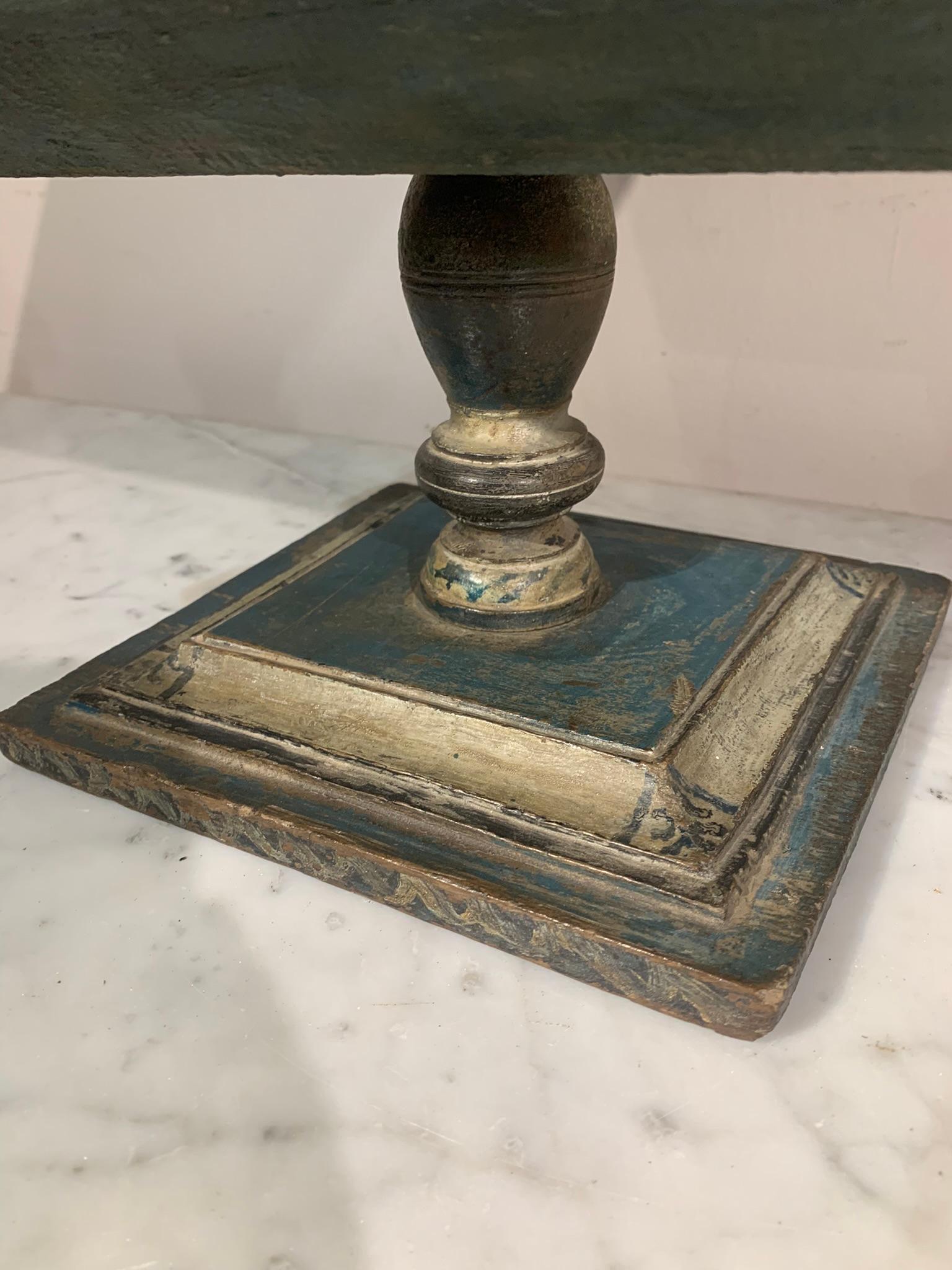 Neoclassic Book Stand In Good Condition In Firenze, FI