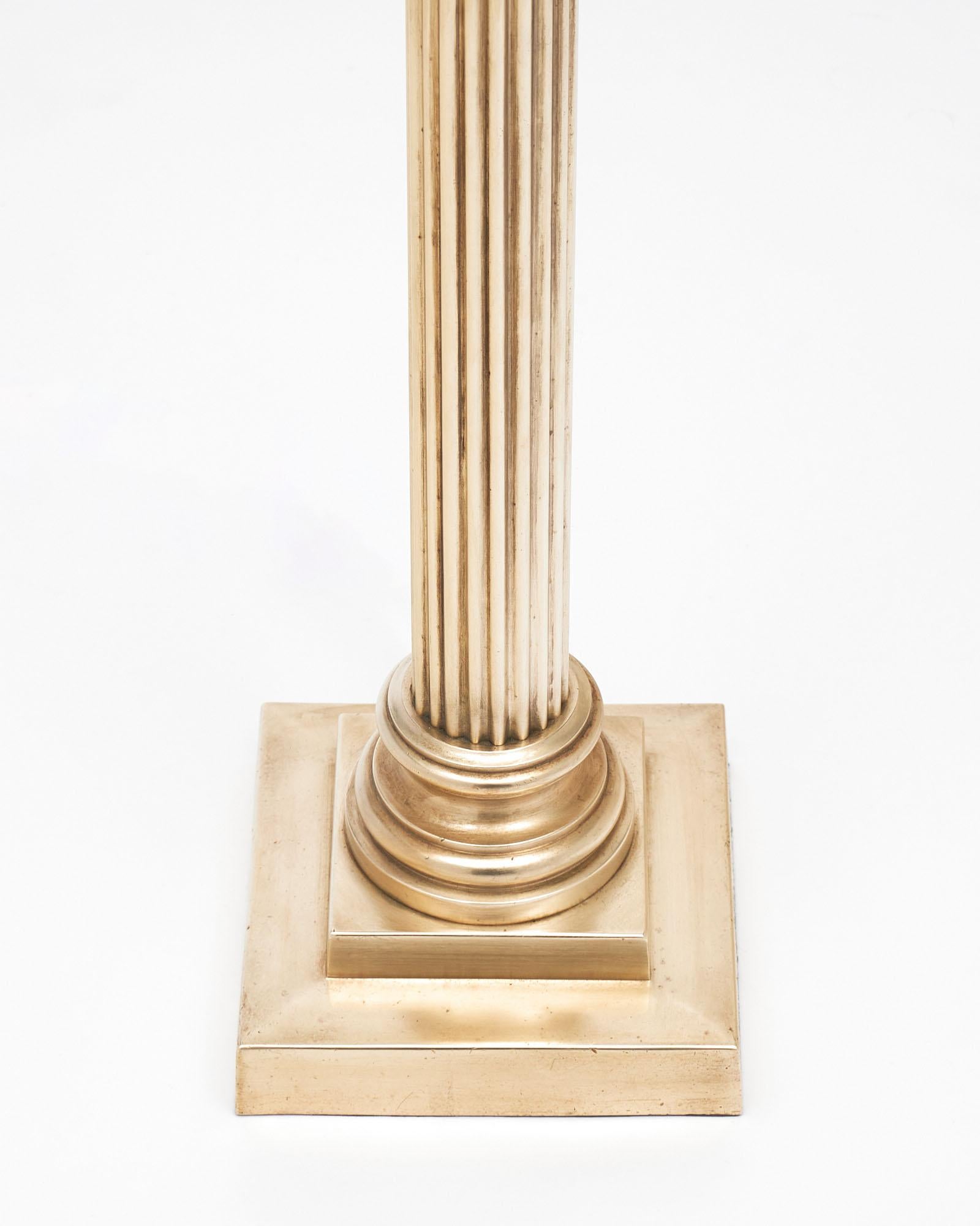 Neoclassic Brass Column Table Lamp For Sale 1