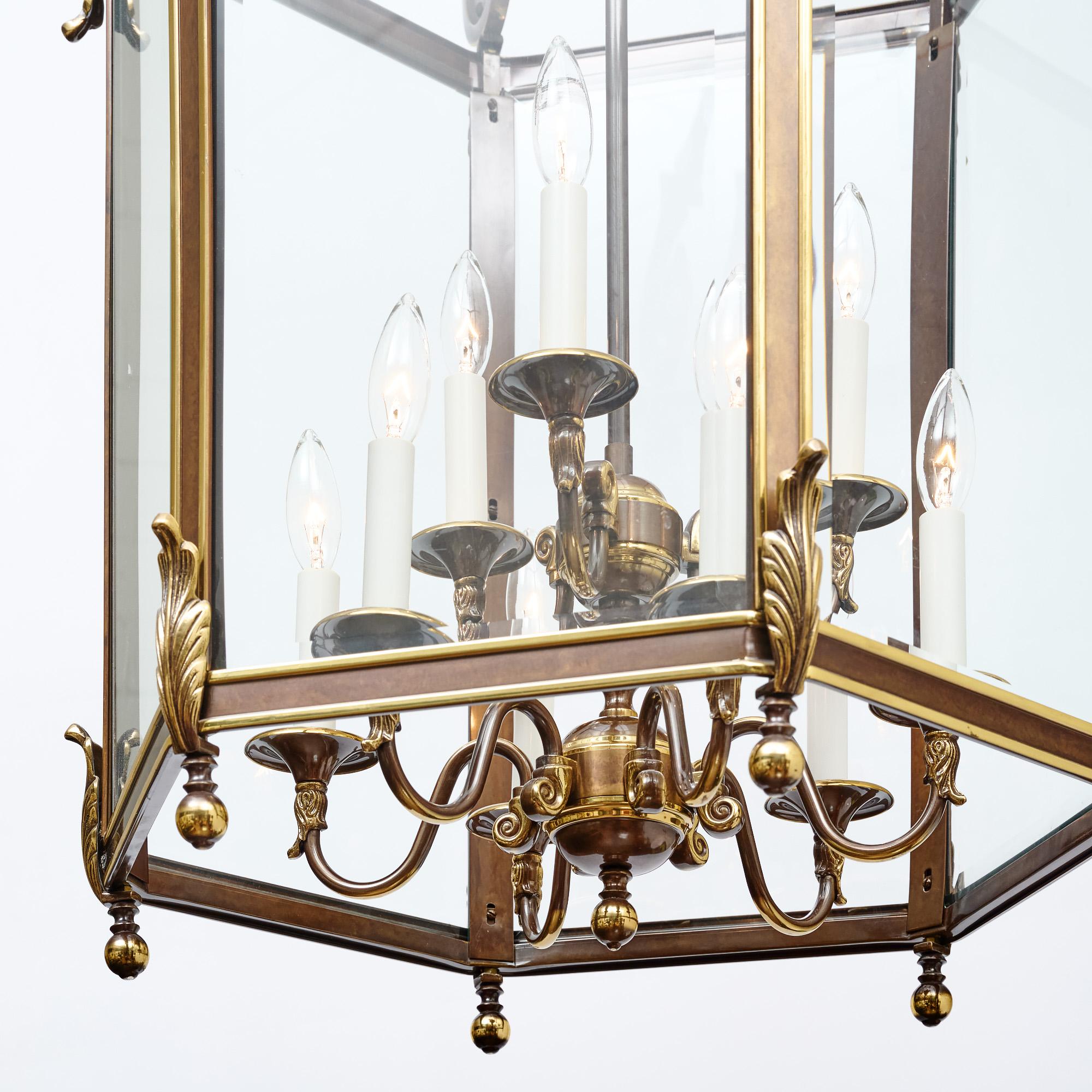 Farol francés neoclásico de latón Francés en venta