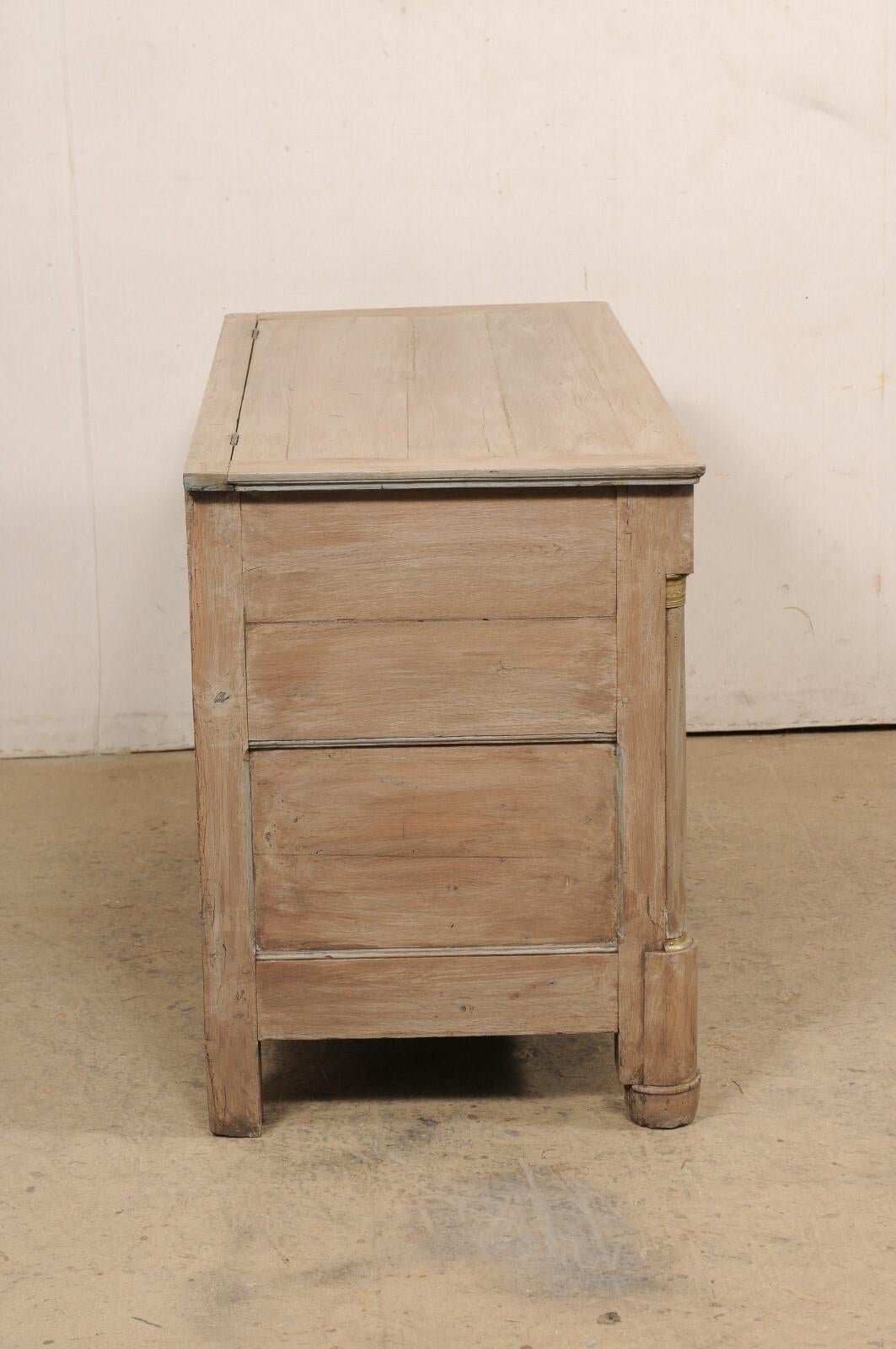 Neoclassic Lift-Top Cabinet, 19th C. France For Sale 2