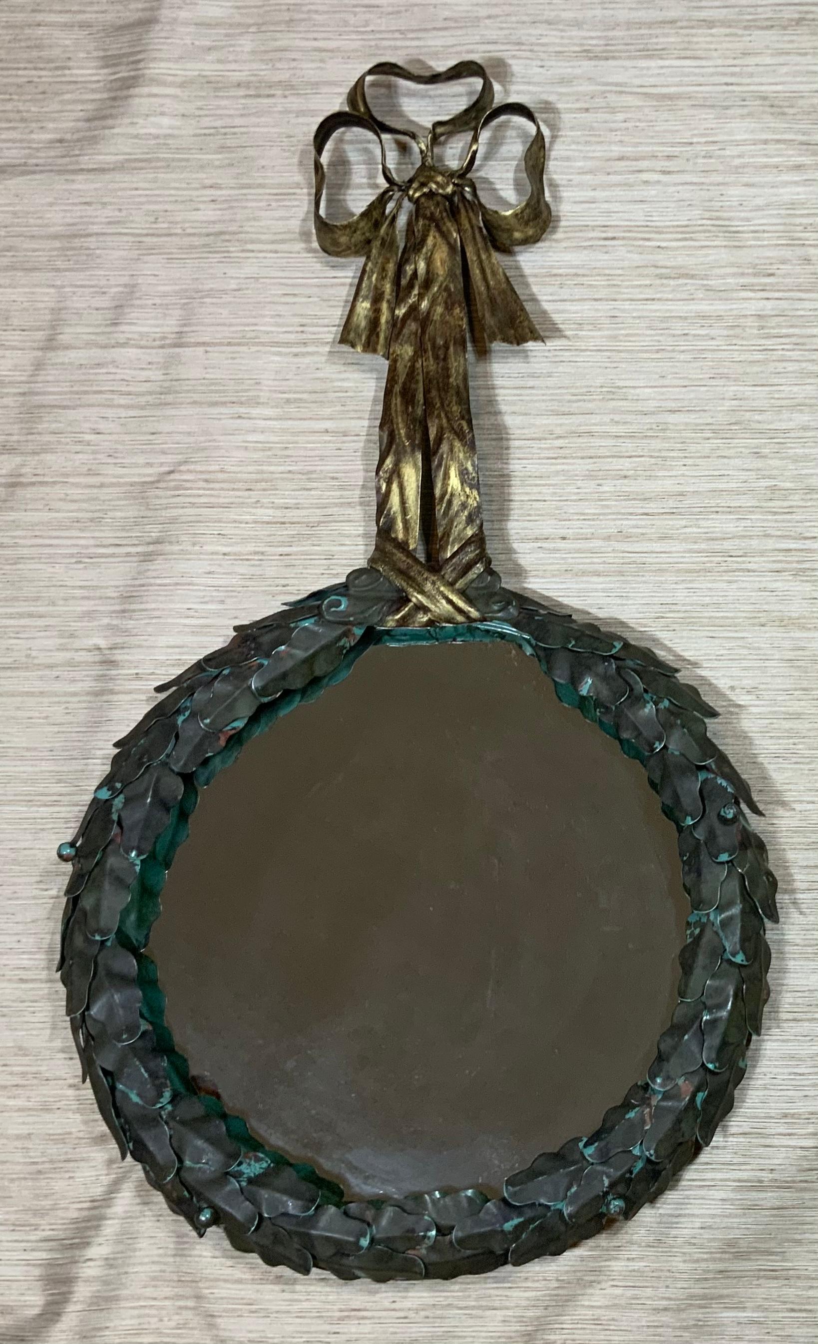 Exceptional round mirror in the Regency style with beautiful hand patinated oxidize copper color.
Great object of art for wall display.